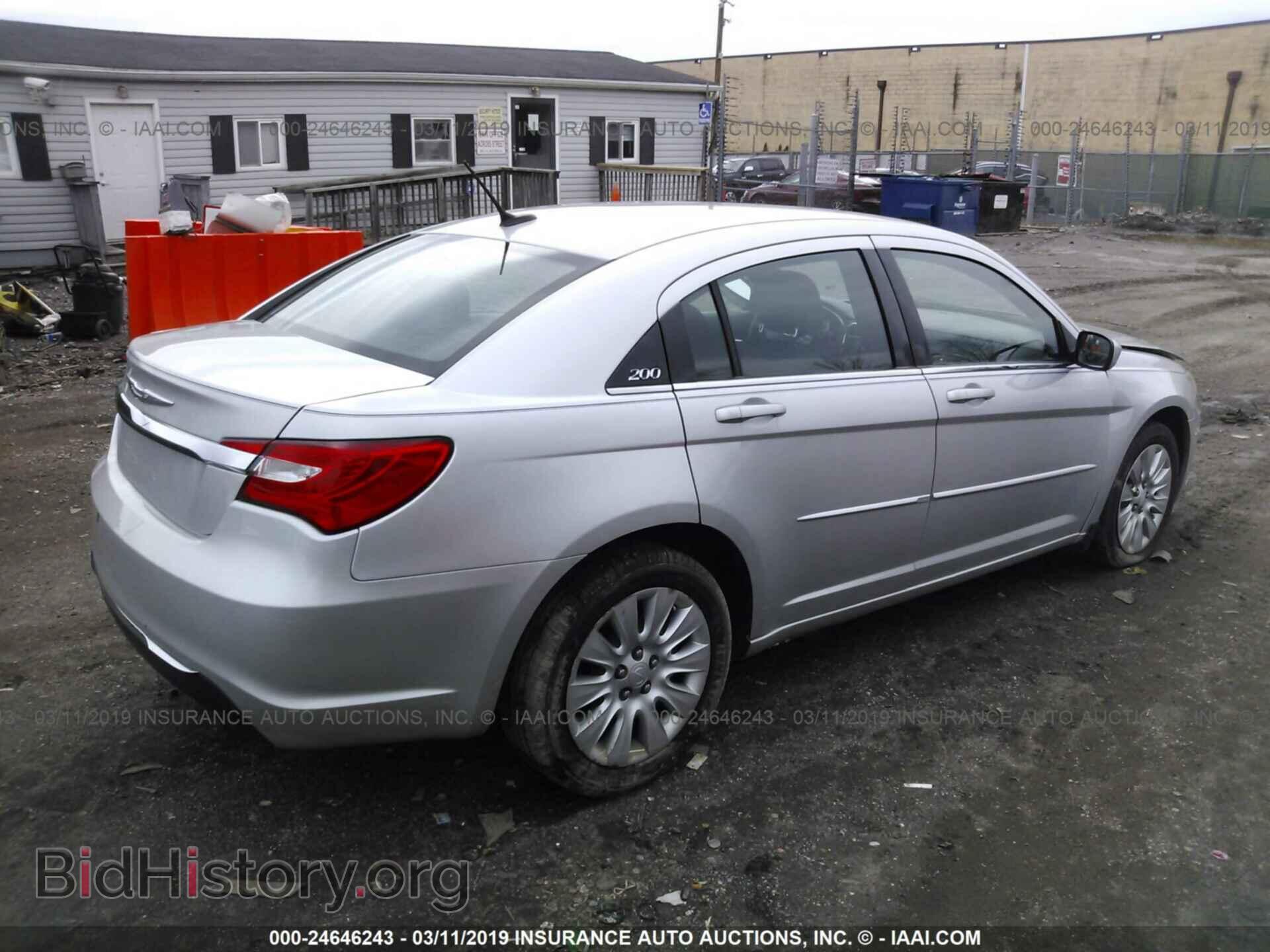 2012 CHRYSLER 200 - VIN: 1C3CCBABXCN207667 - Фото 4
