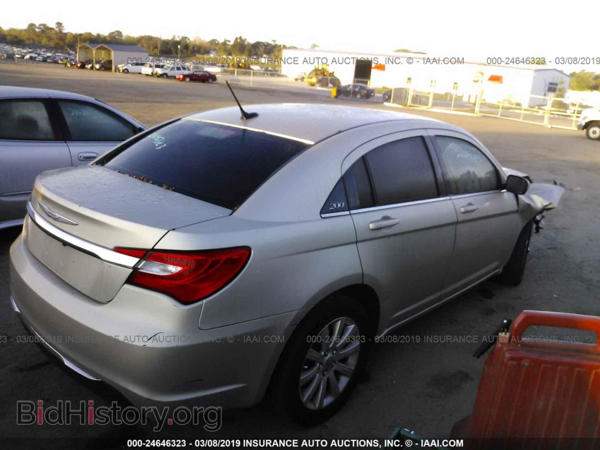 2013 CHRYSLER 200 - VIN: 1C3CCBBB6DN765628 - Photo 4