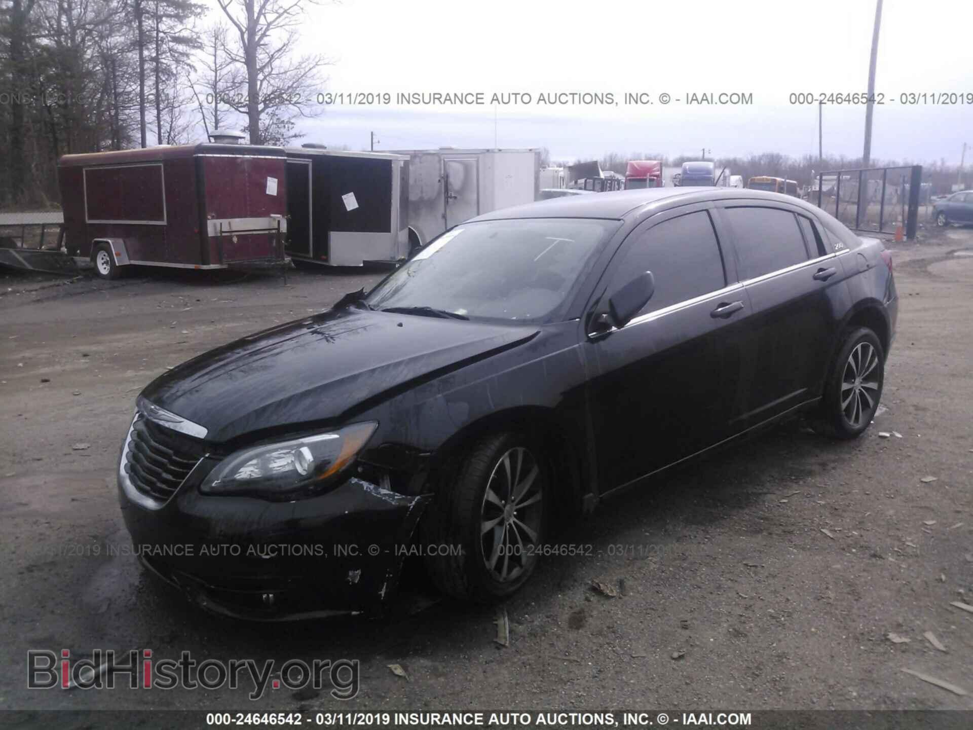 2013 CHRYSLER 200 - VIN: 1C3CCBBB3DN579786 - Photo 2