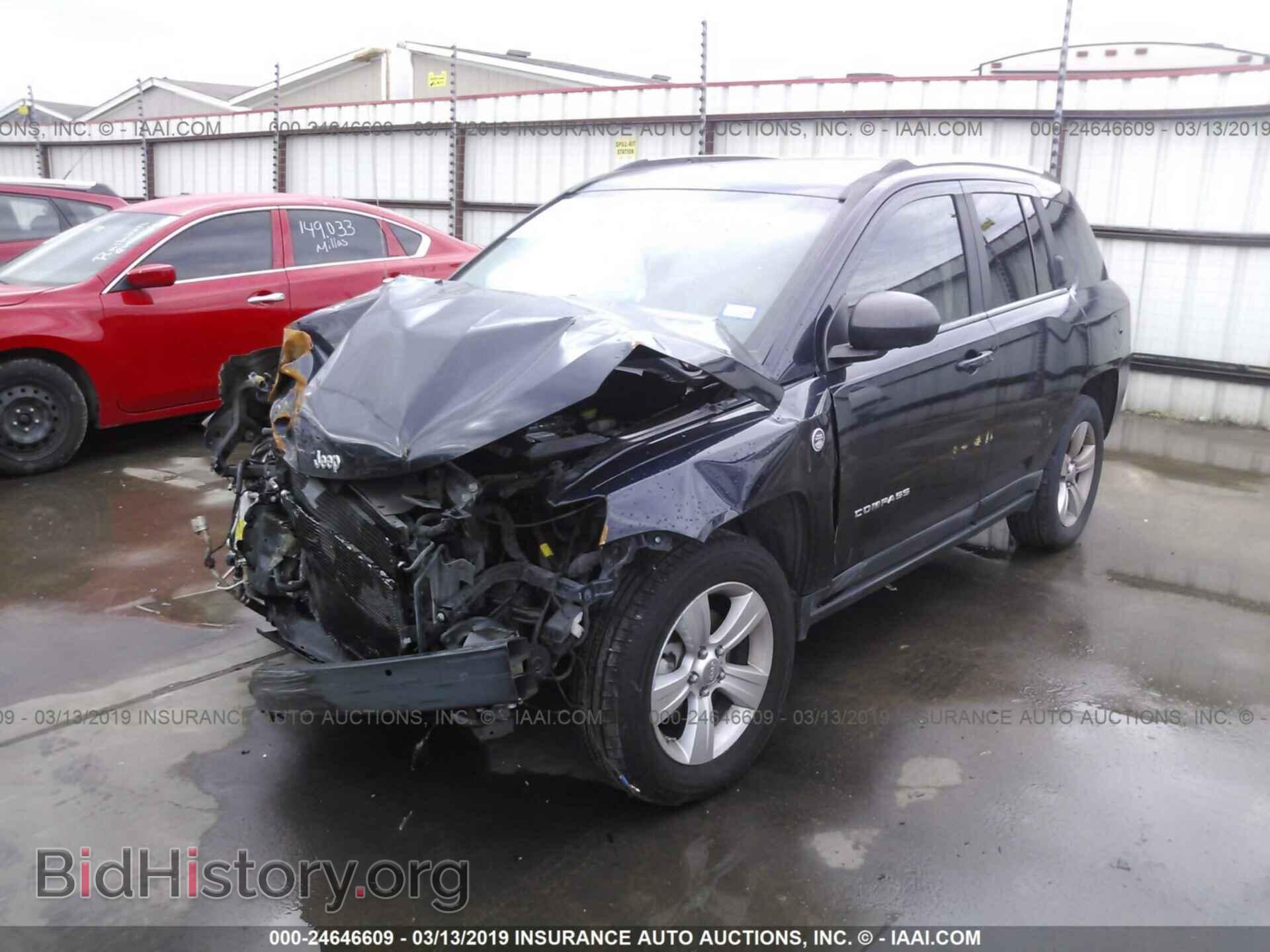 2011 JEEP COMPASS - VIN: 1J4NF1FB7BD159364 - Photo 2