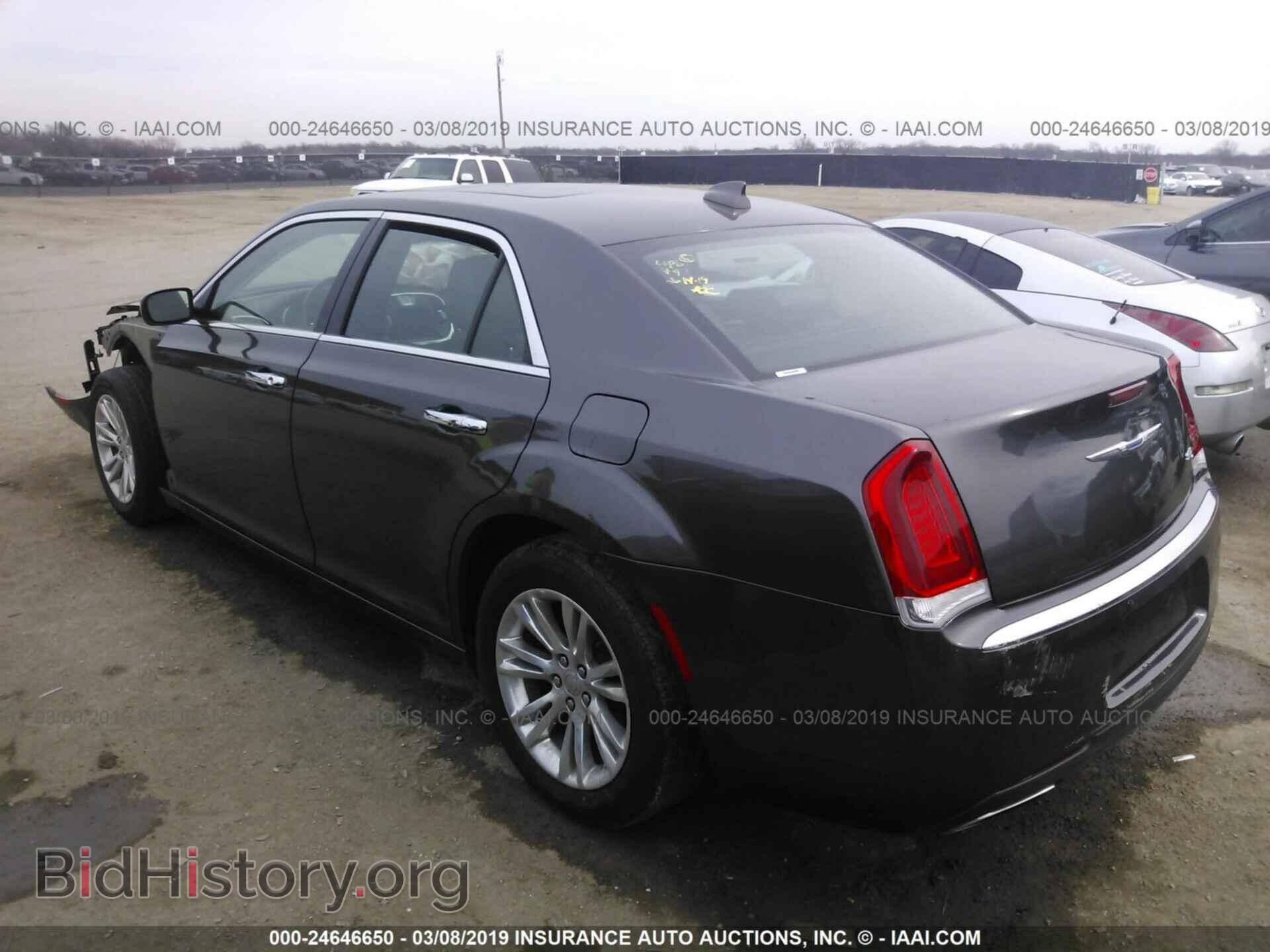 2017 CHRYSLER 300C - VIN: 2C3CCAEG4HH630857 - Фото 3