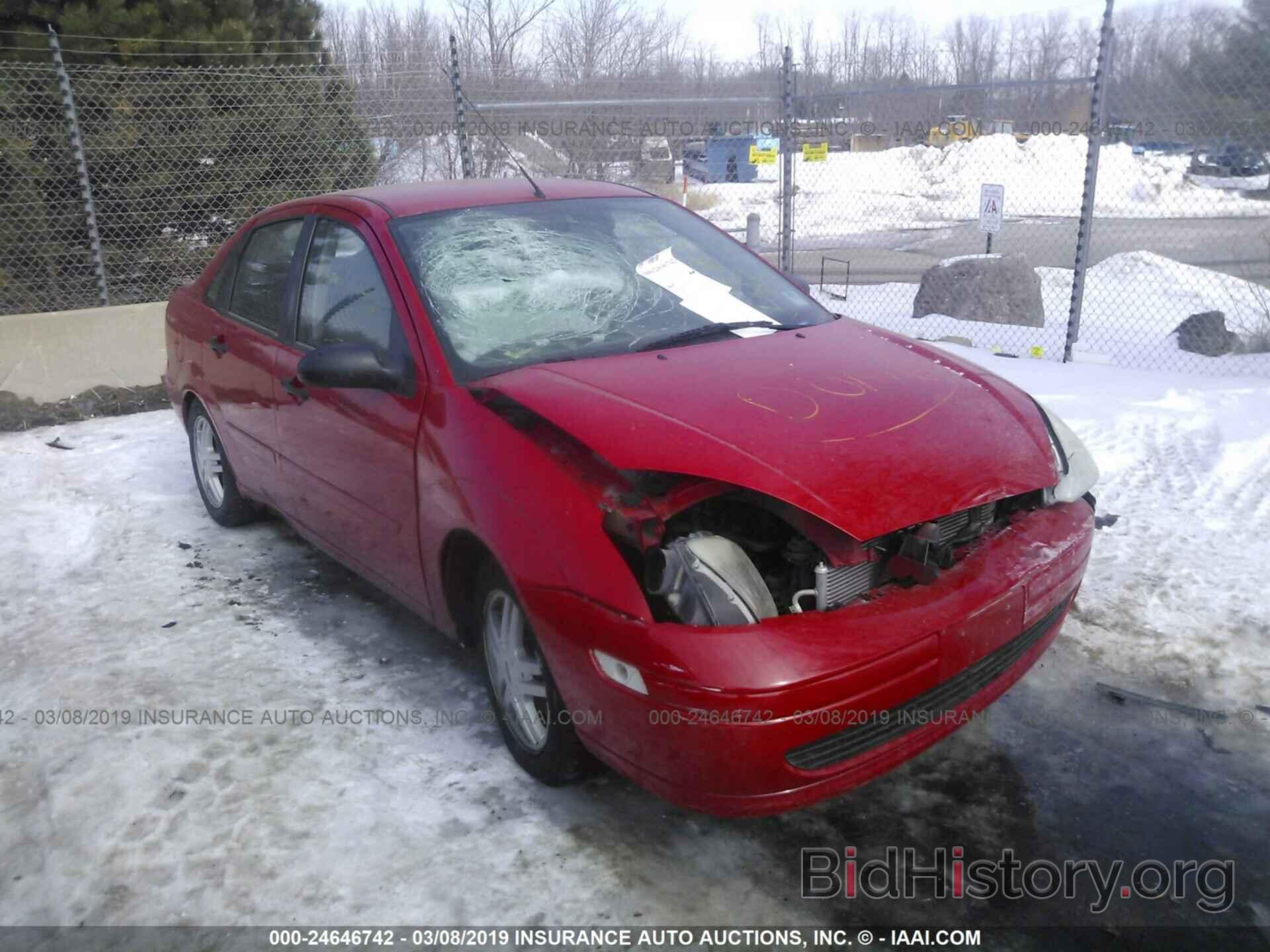 Photo 1FAFP34PXYW119087 - FORD FOCUS 2000