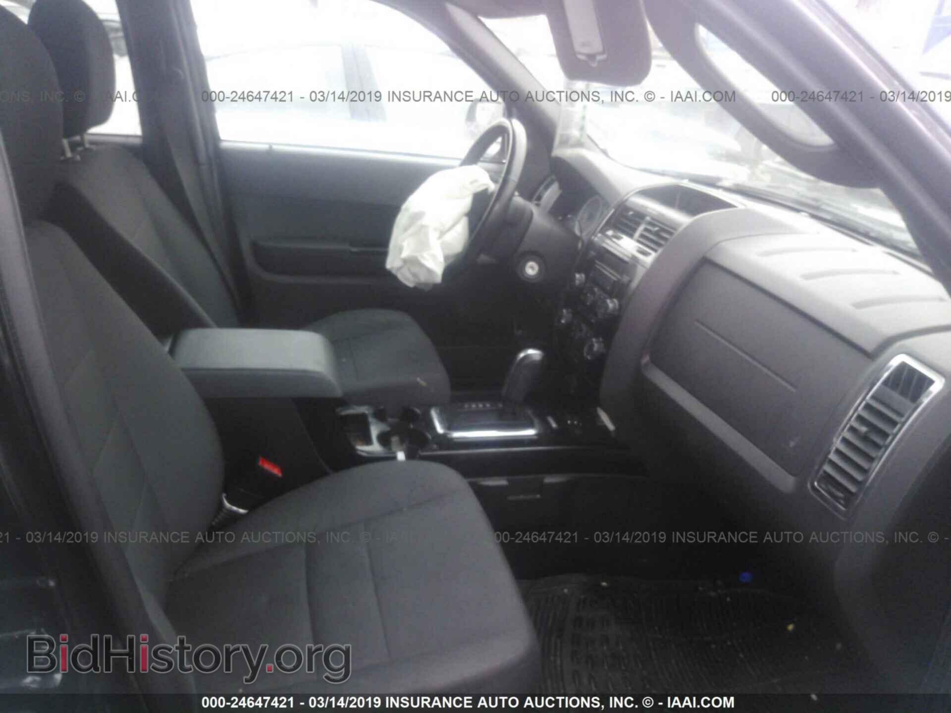 2011 FORD ESCAPE - VIN: 1FMCU9DG2BKB08782 - Photo 5
