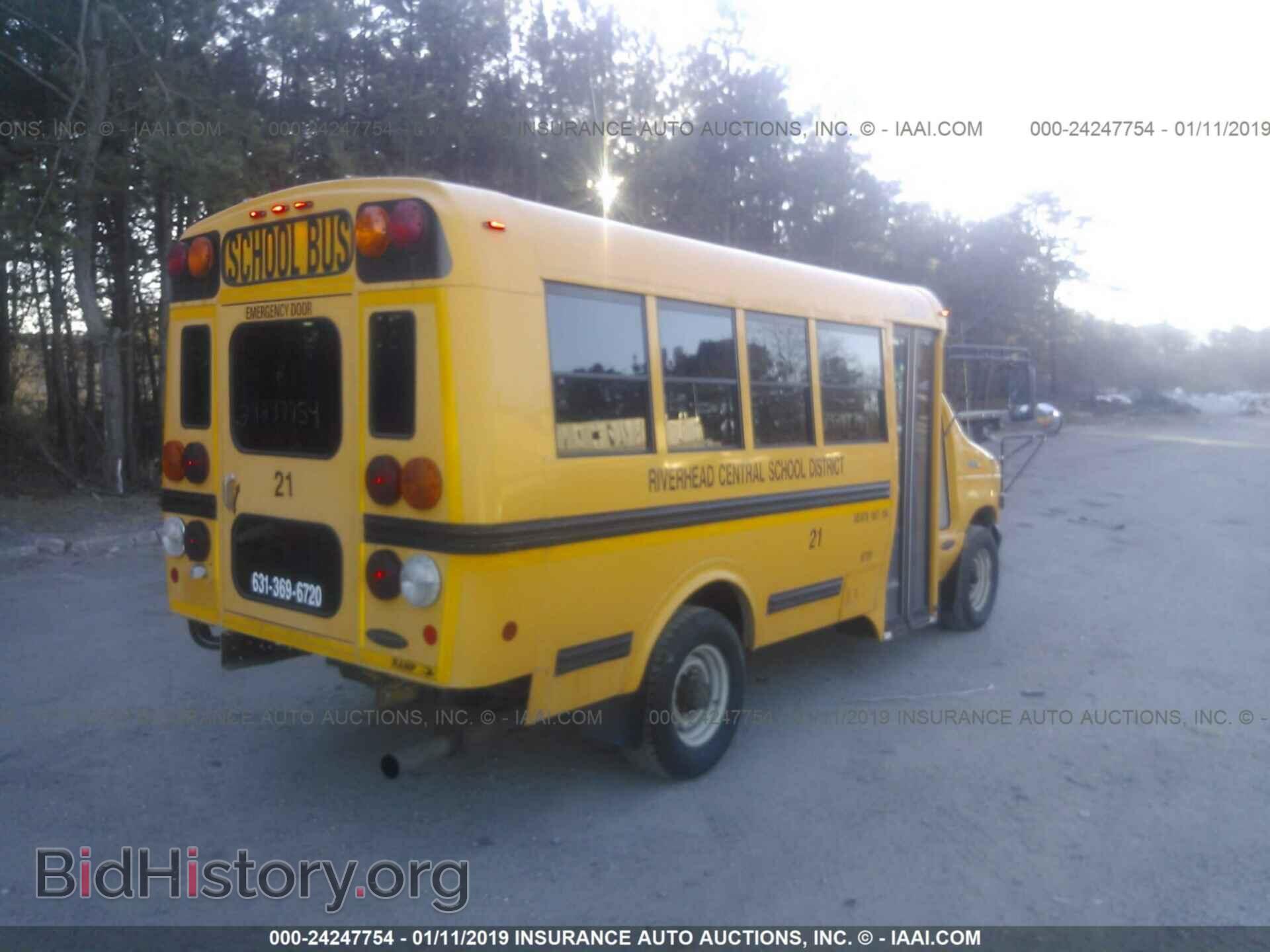 2003 FORD ECONOLINE - VIN: 1FDSE35F53HB52060 - Photo 4