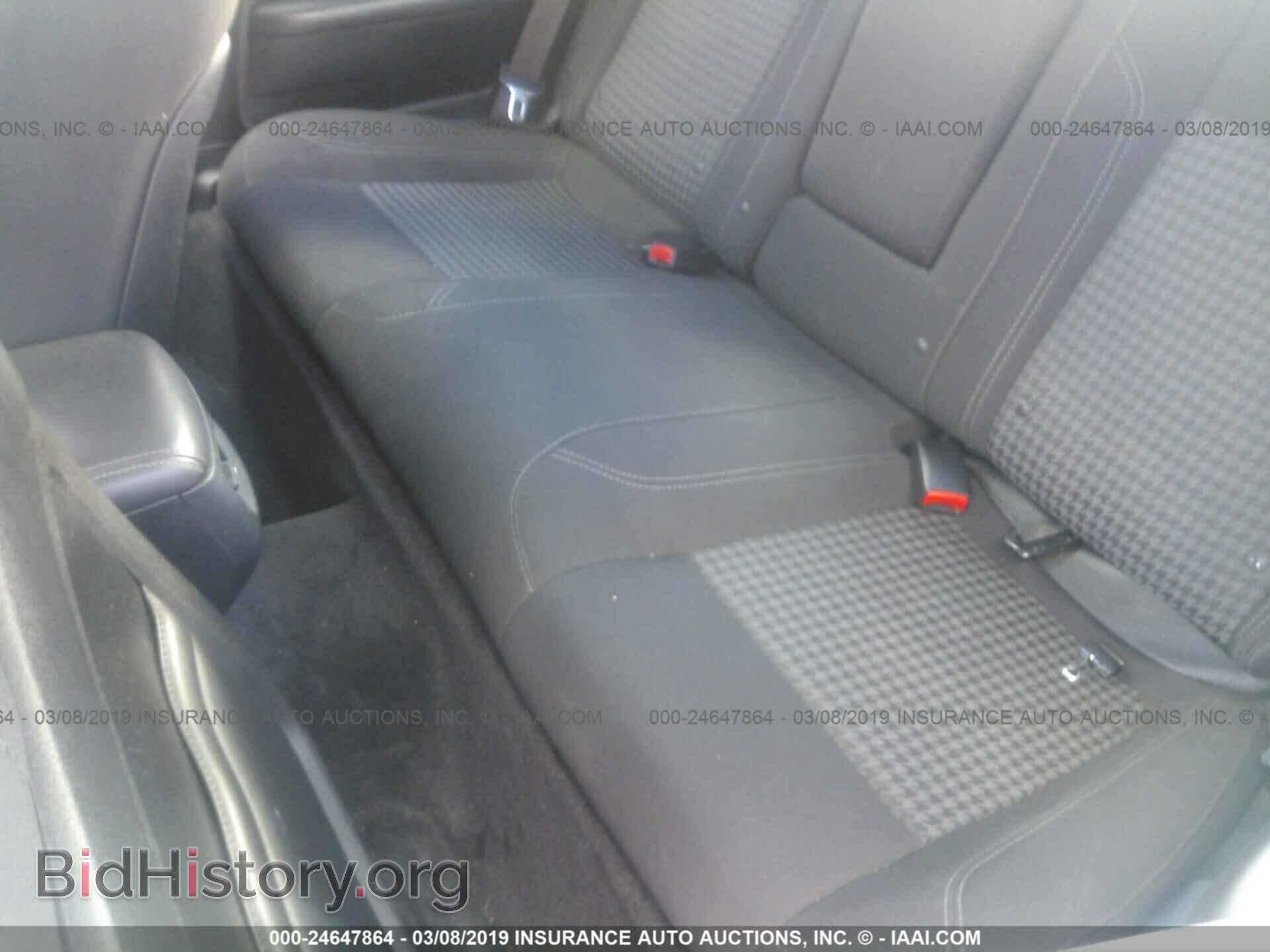 2015 DODGE CHALLENGER - VIN: 2C3CDZAG0FH816412 - Фото 8