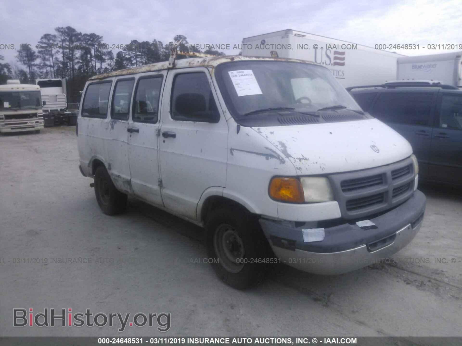 Фотография 2B7HB11X0YK180153 - DODGE RAM VAN 2000