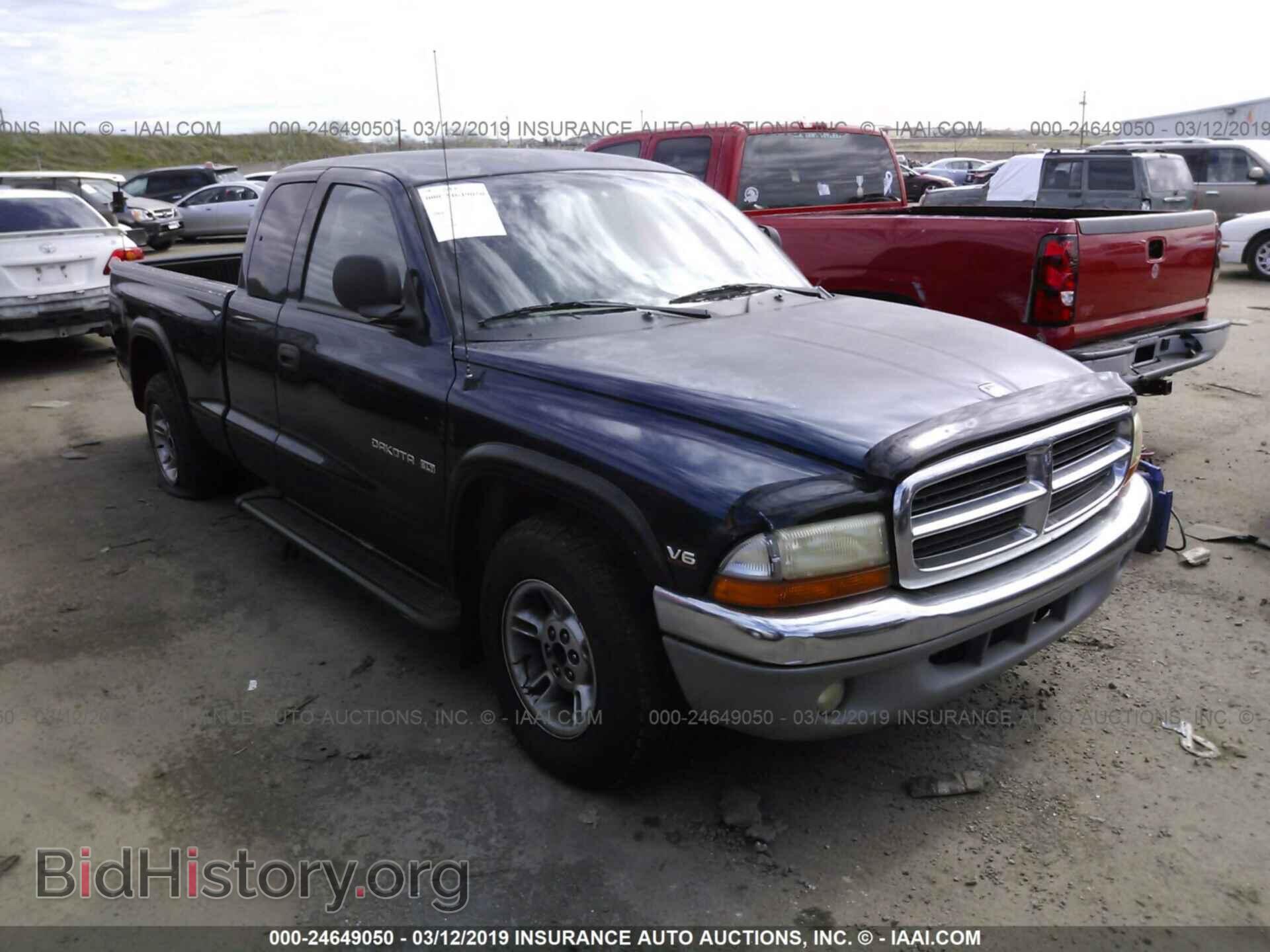 Photo 1B7GL22X0YS550794 - DODGE DAKOTA 2000