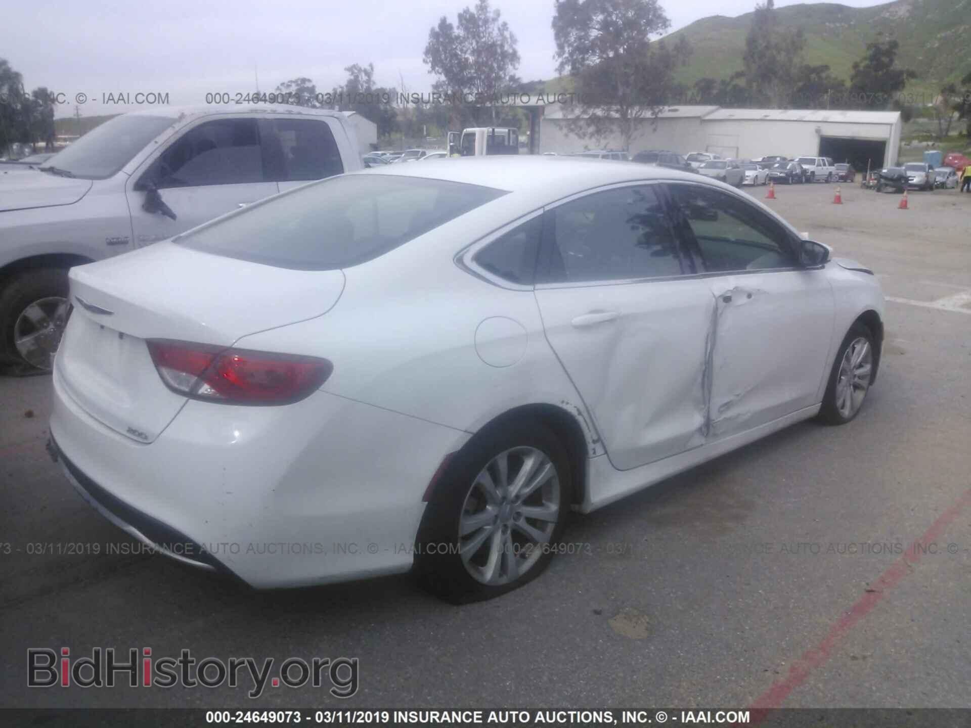 2016 CHRYSLER 200 - VIN: 1C3CCCAB1GN163862 - Photo 4