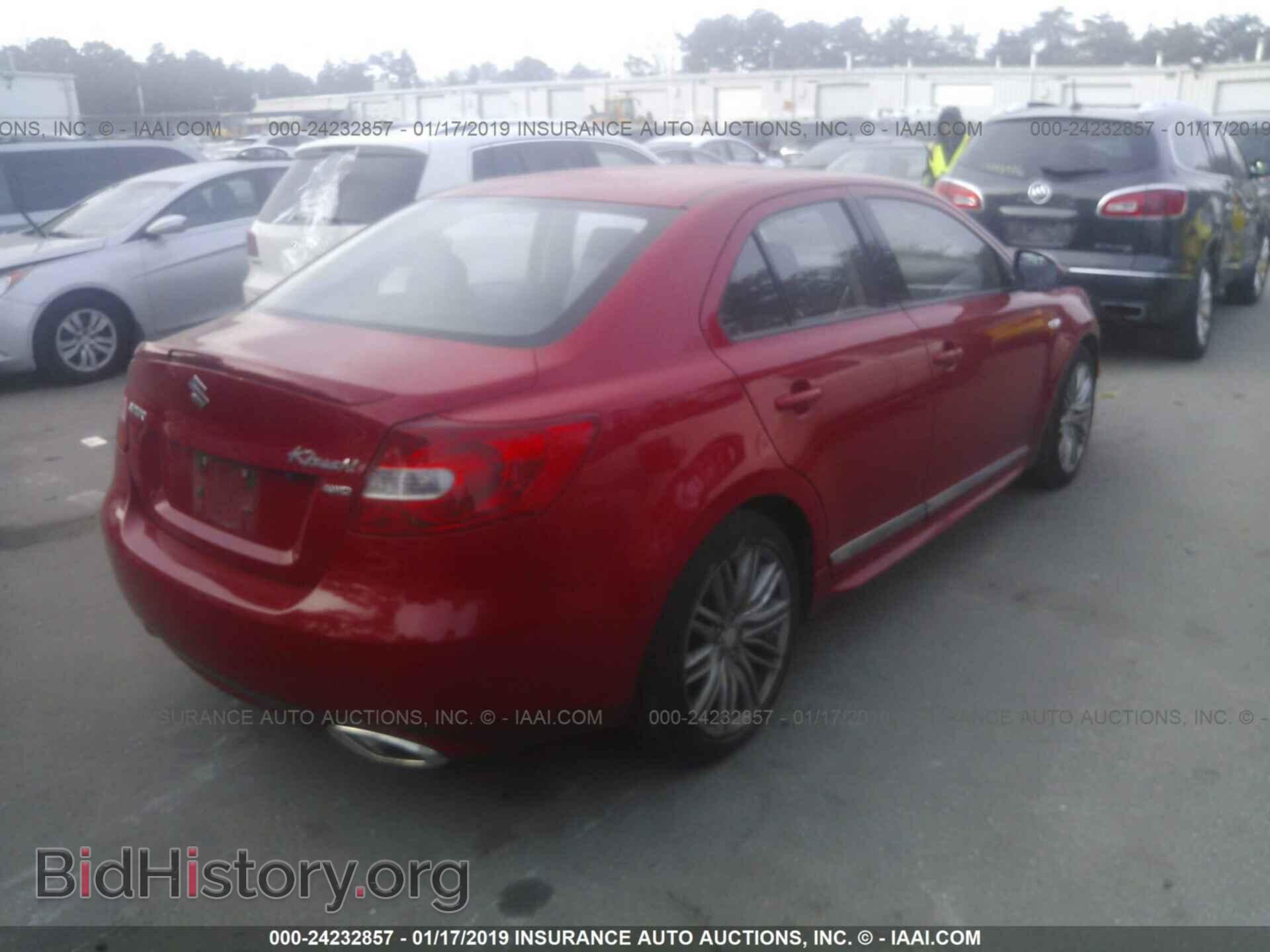 2011 SUZUKI KIZASHI - VIN: JS2RF9A67B6110255 - Photo 4