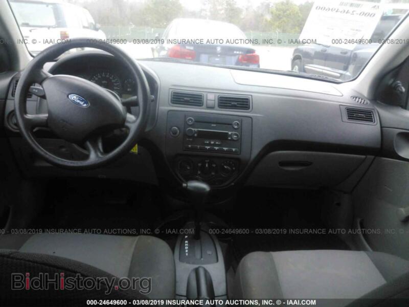 2007 Ford FOCUS (VIN 1FAFP34N17W220337) — photo 5 of 10