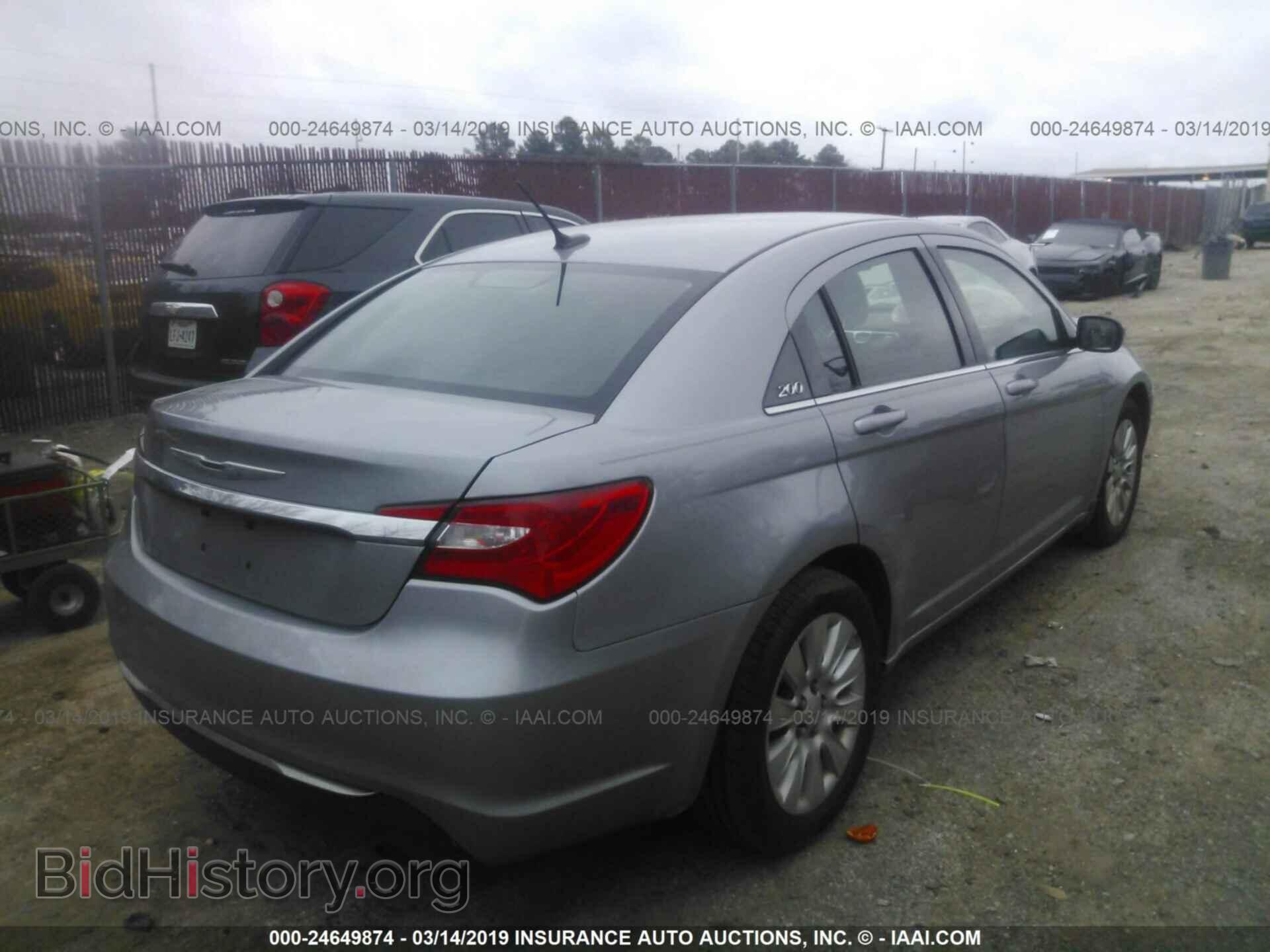 2013 CHRYSLER 200 - VIN: 1C3CCBAB0DN640206 - Photo 4