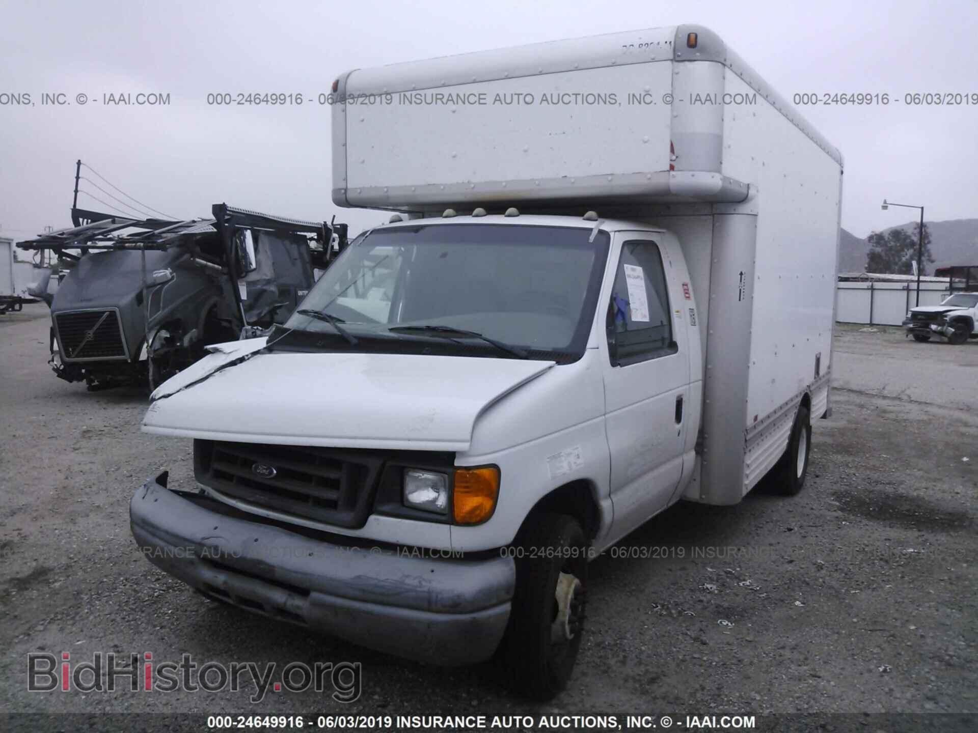 2007 FORD ECONOLINE - VIN: 1FDXE45S37DA15964 - Фото 2