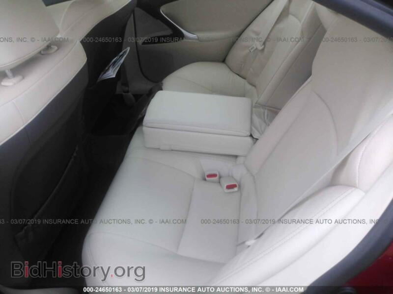 2012 Lexus IS (VIN JTHCF5C29C5055610) — photo 8 of 10