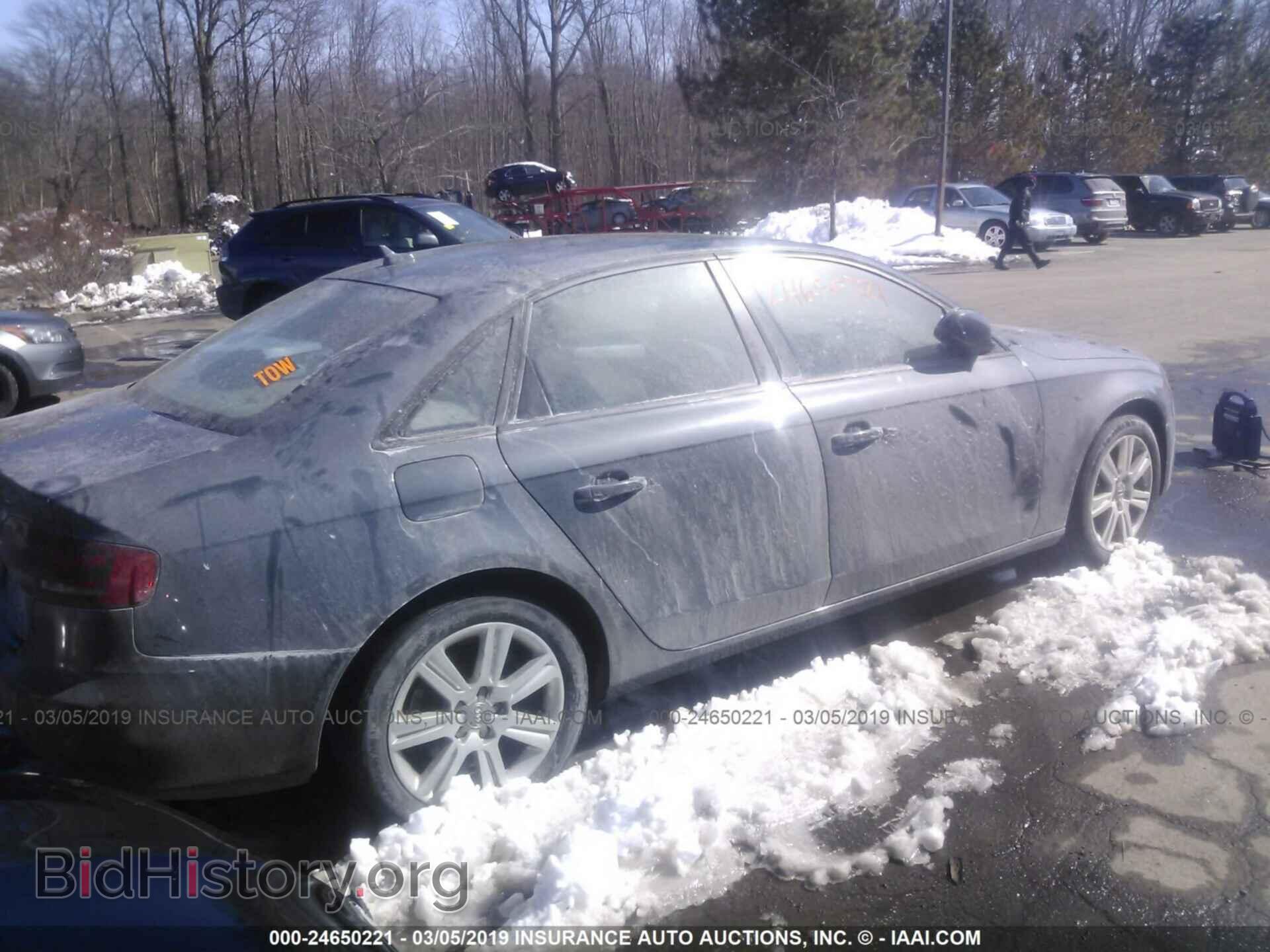 2011 AUDI A4 - VIN: WAUBFAFL6BN021131 - Фото 4