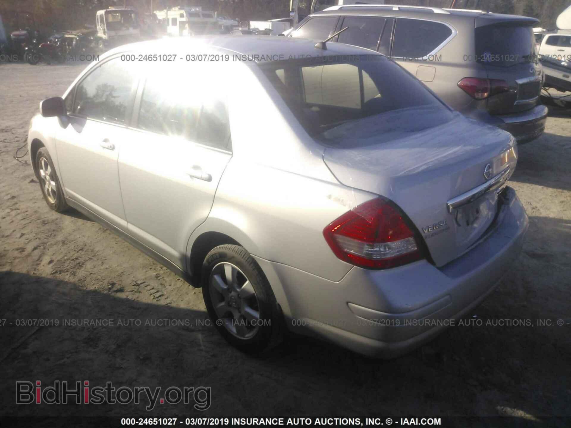 2010 NISSAN VERSA - VIN: 3N1BC1AP8AL381069 - Фото 3