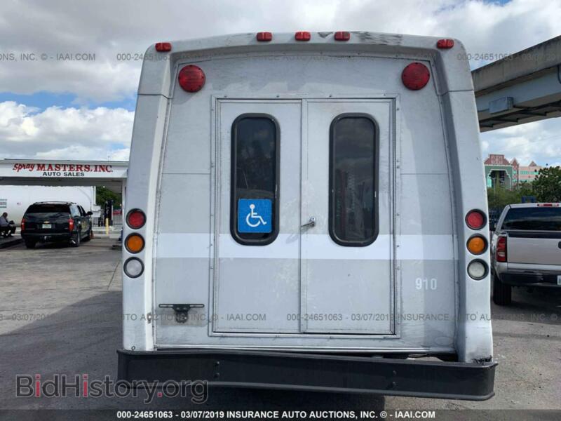 2008 Ford ECONOLINE (VIN 1FD3E35S58DA18407) — фото 8 из 10