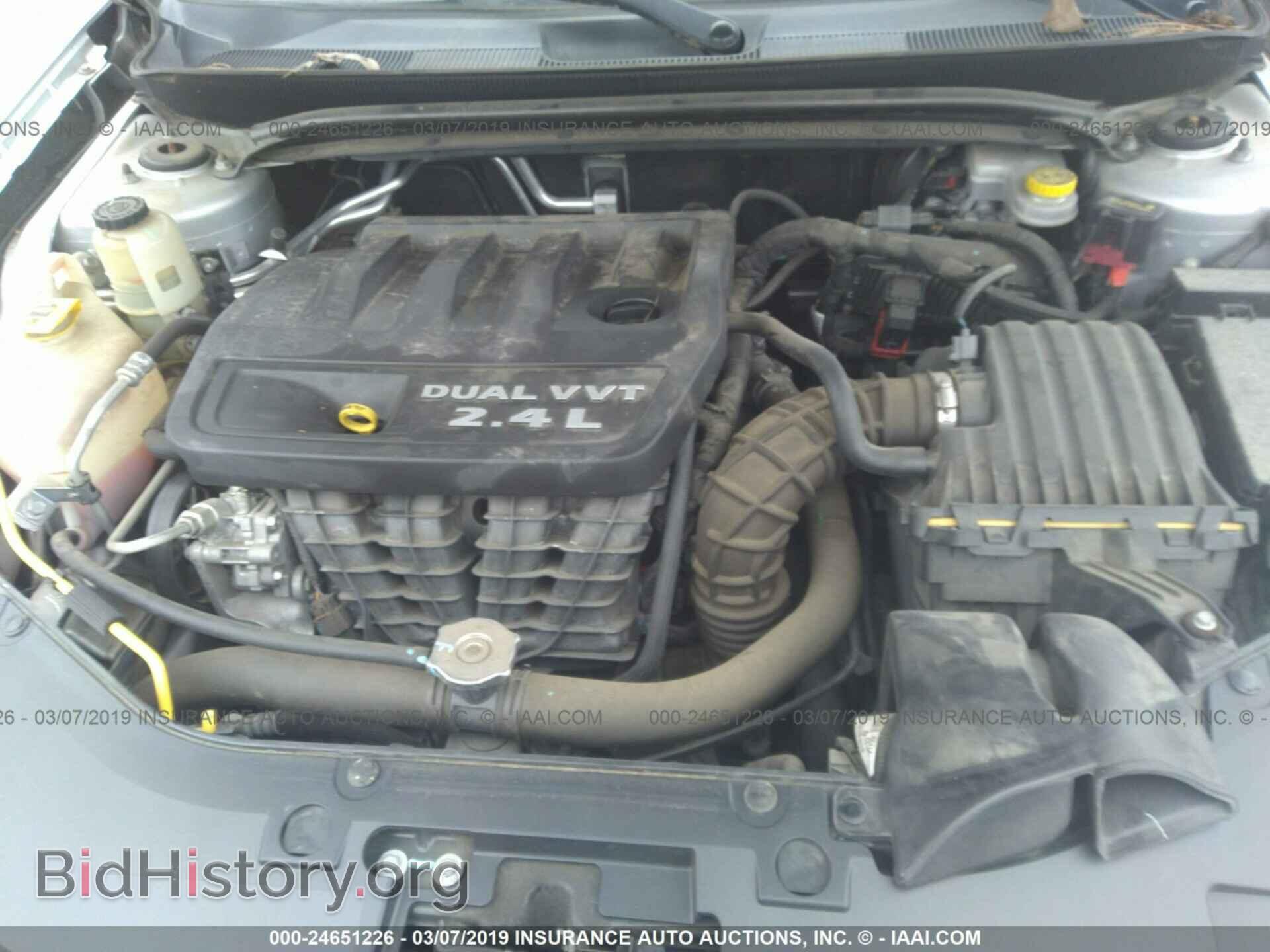 2012 CHRYSLER 200 - VIN: 1C3CCBBB5CN176200 - Фото 10