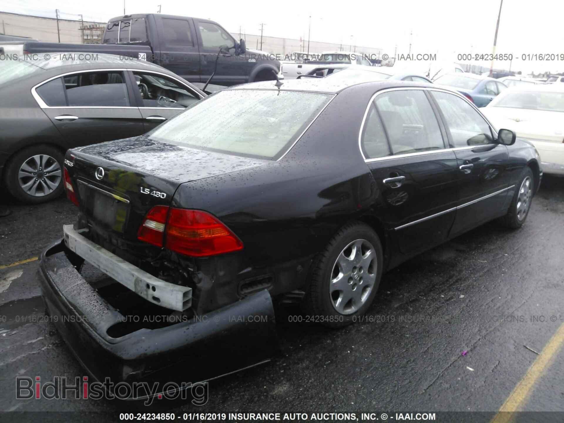 2001 LEXUS LS - VIN: JTHBN30FX10001866 - Photo 4