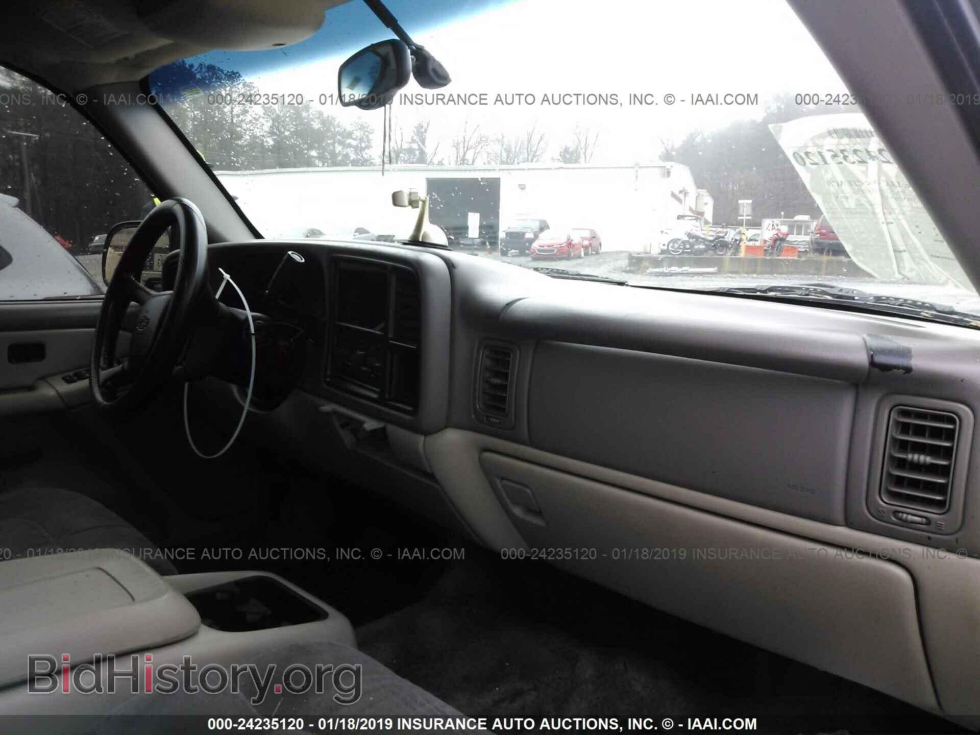 2006 GMC C5500 - VIN: 1GDE5C3296F433095 - Photo 5