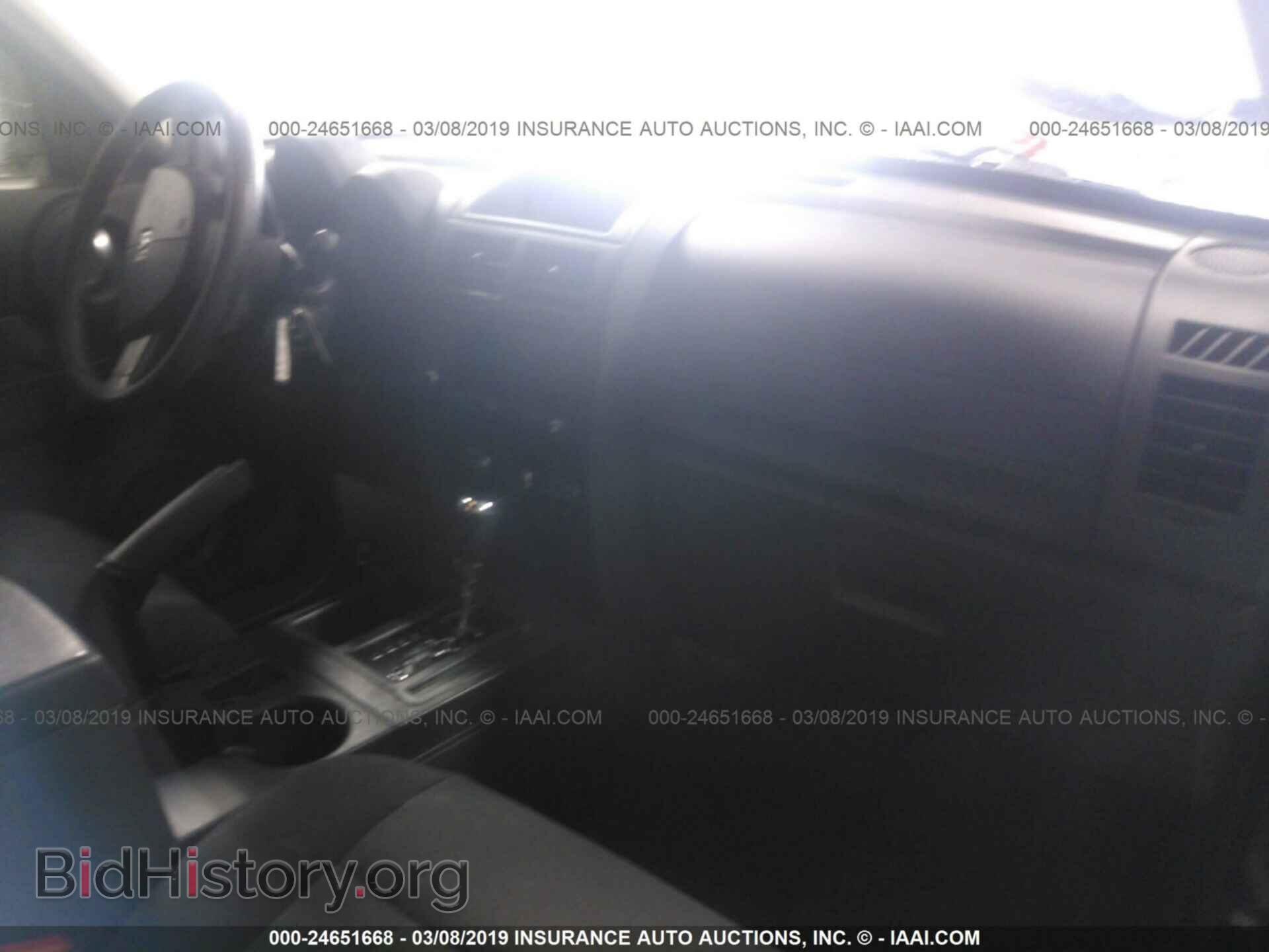 2011 DODGE NITRO - VIN: 1D4PT4GK3BW576205 - Photo 5