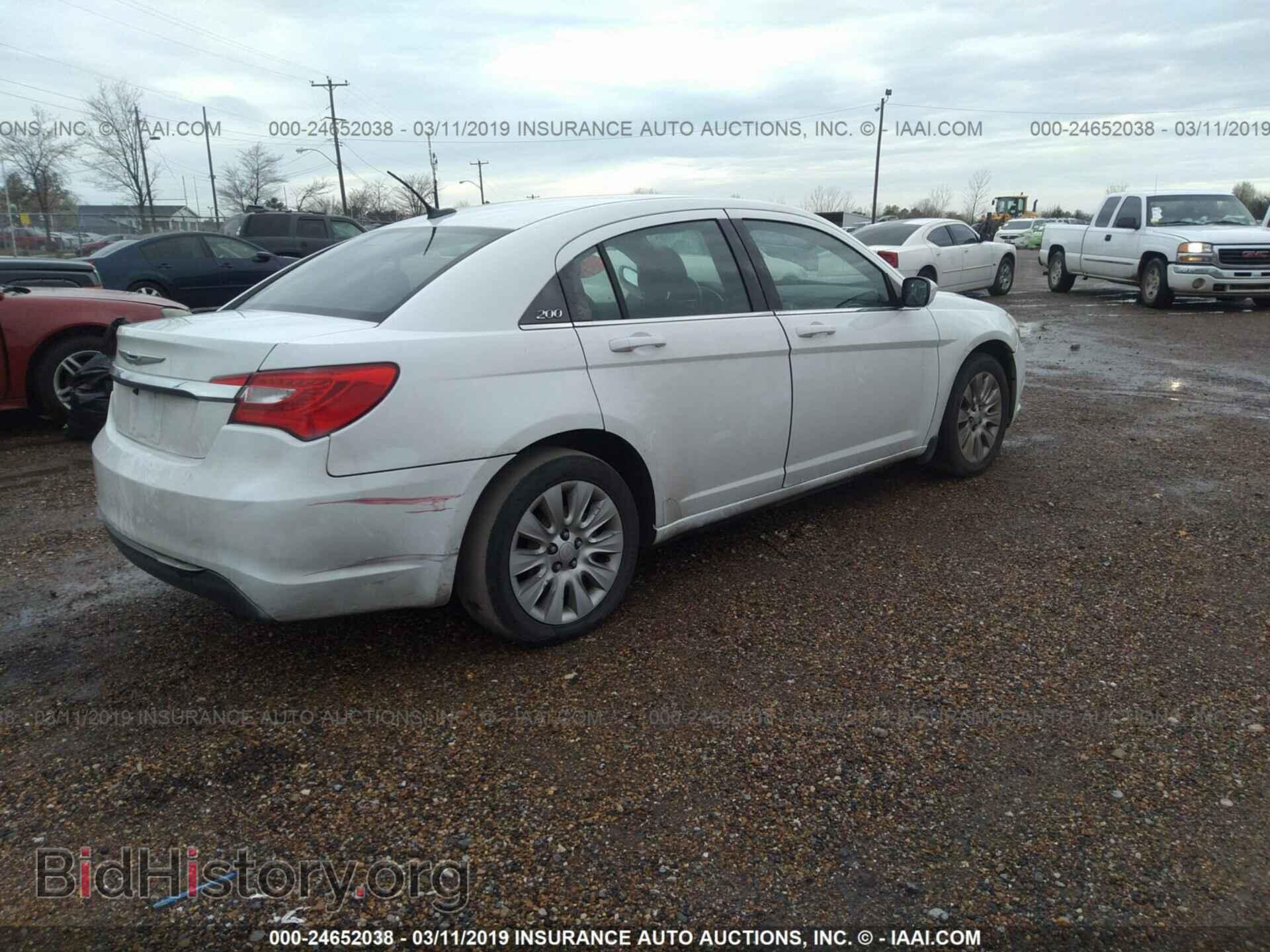 2012 CHRYSLER 200 - VIN: 1C3CCBAB1CN167012 - Фото 4