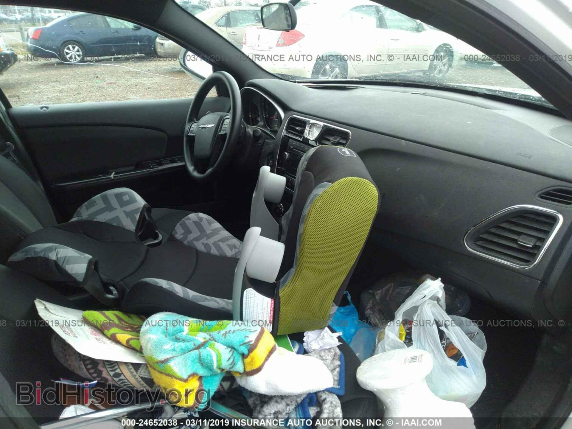 2012 CHRYSLER 200 - VIN: 1C3CCBAB1CN167012 - Фото 5