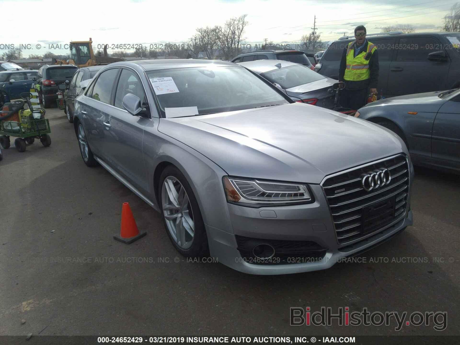 Photo WAU44AFD5HN018253 - AUDI A8 2017