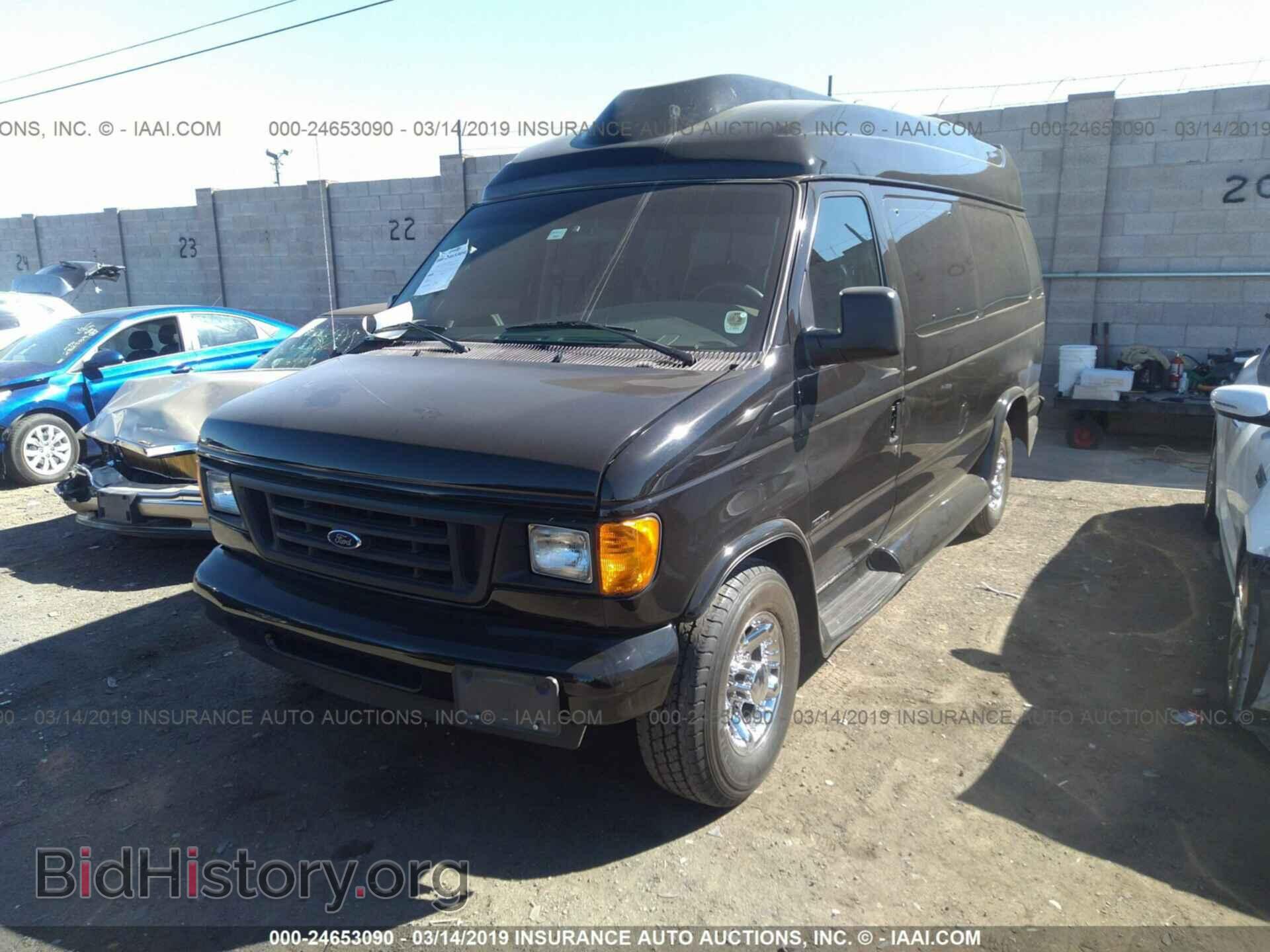 2003 FORD ECONOLINE - VIN: 1FTSS34F93HA94405 - Фото 2