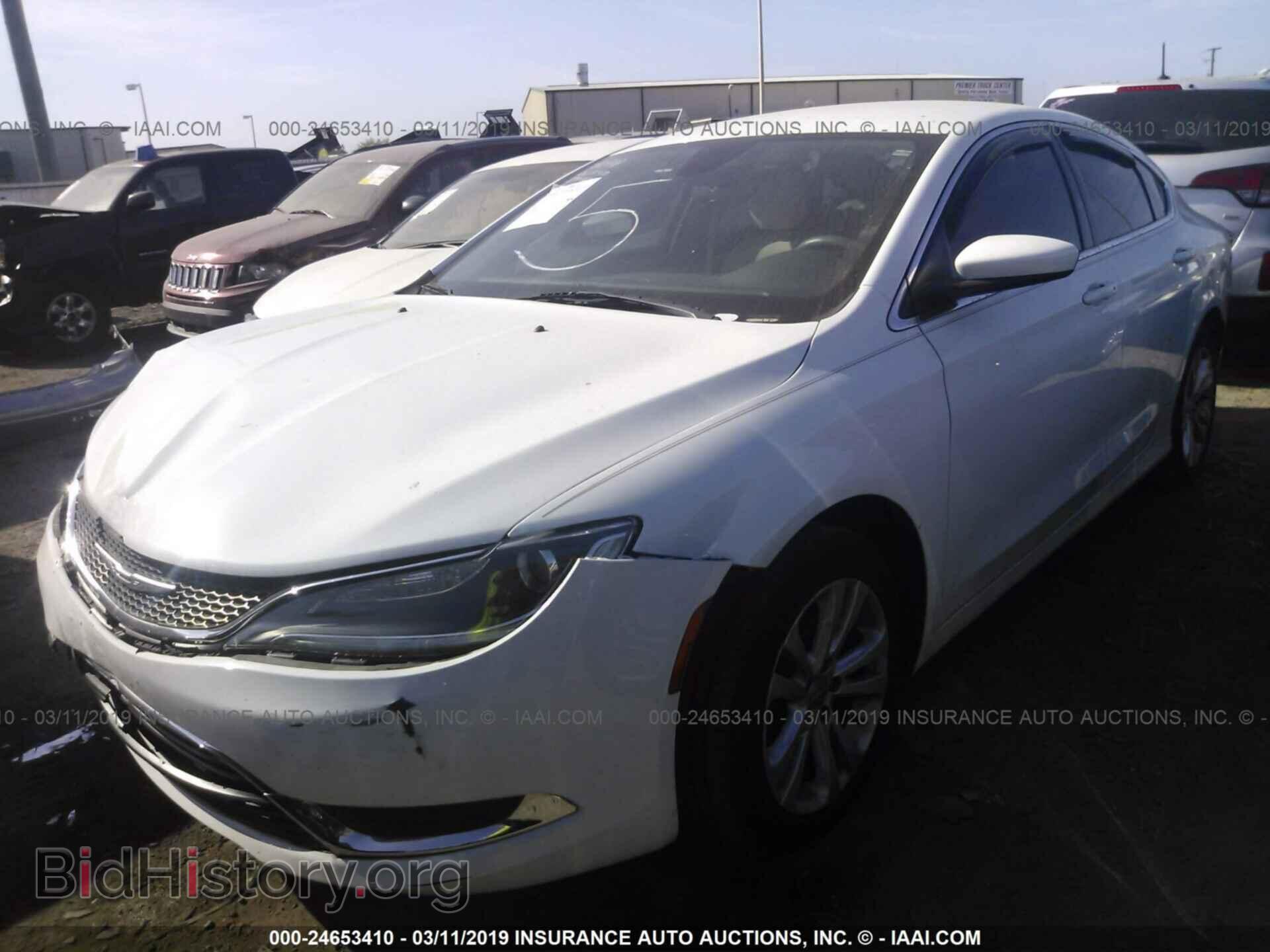 2016 CHRYSLER 200 - VIN: 1C3CCCAB8GN105456 - Фото 2