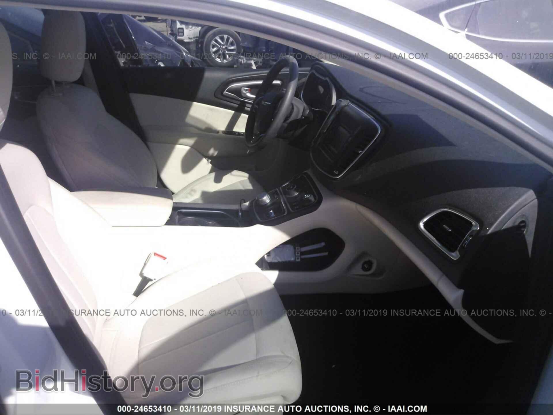 2016 CHRYSLER 200 - VIN: 1C3CCCAB8GN105456 - Фото 5