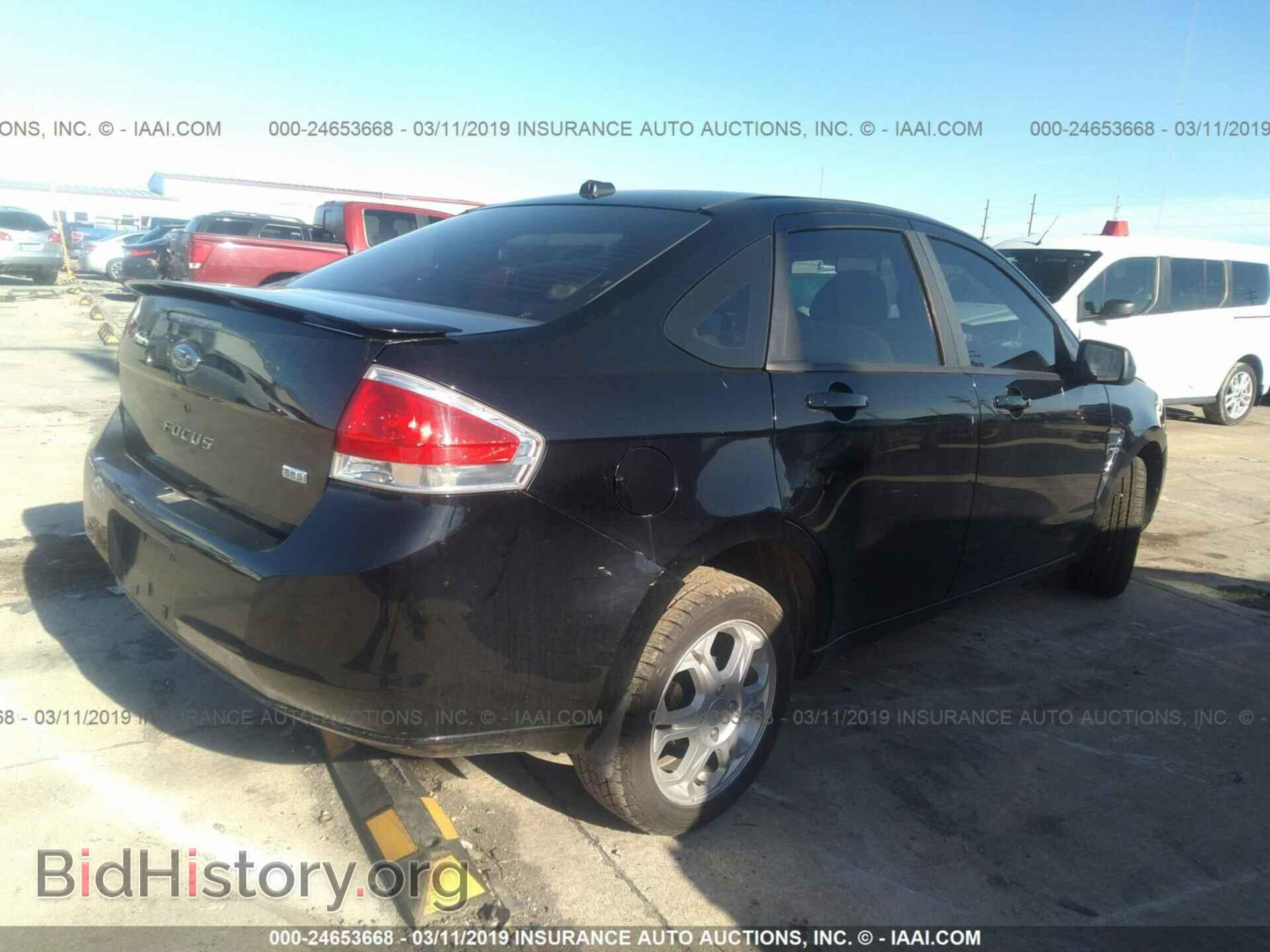 2008 FORD FOCUS - VIN: 1FAHP35N08W177991 - Фото 4
