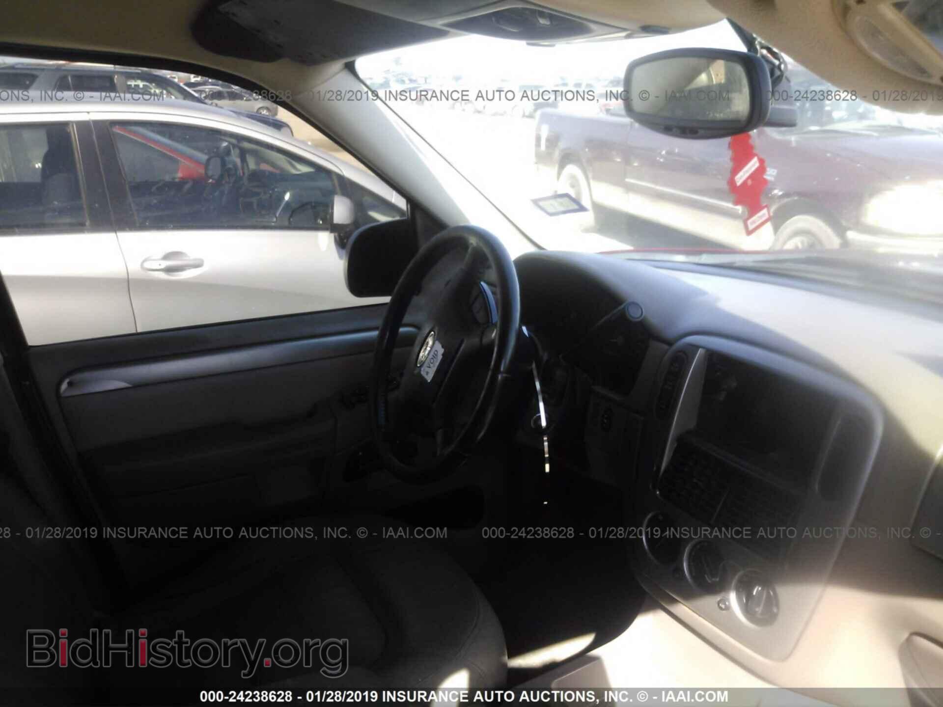 2010 GMC TERRAIN - VIN: 2CTFLEEW2A6239140 - Photo 5