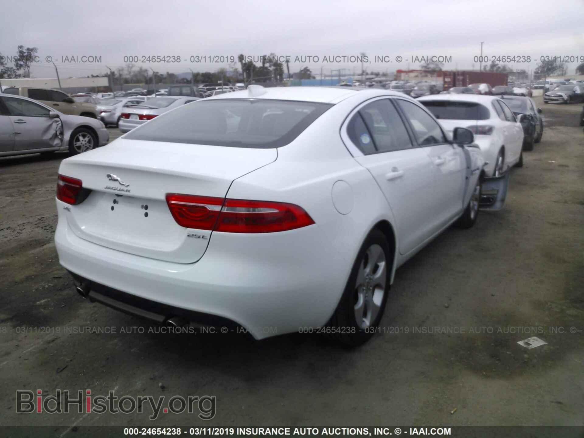 2018 JAGUAR XE - VIN: SAJAR4FX6JCP33774 - Фото 4