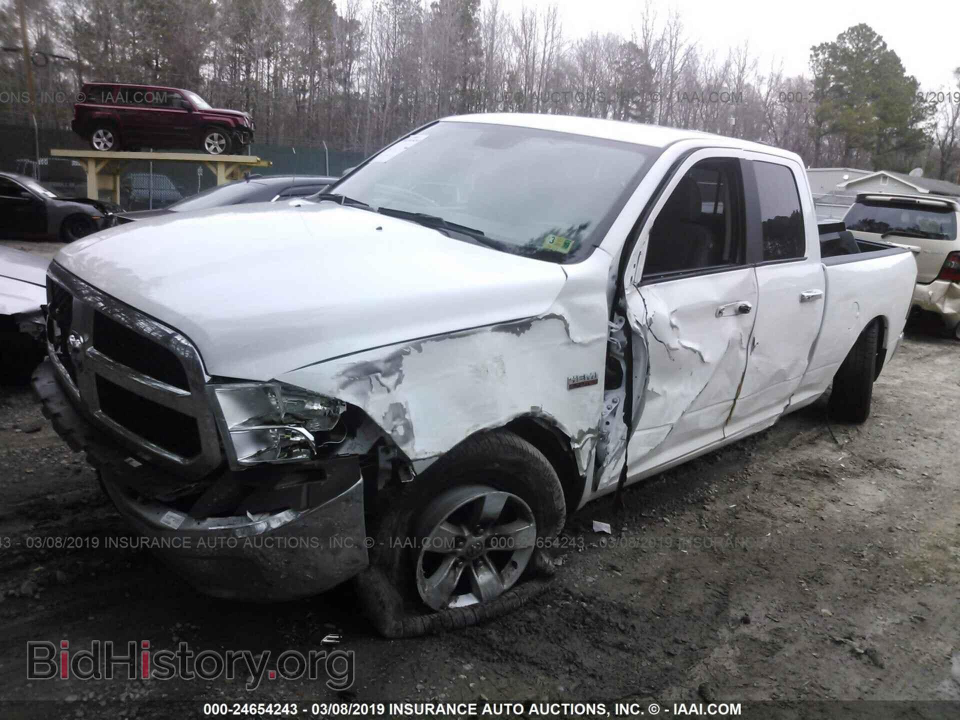 2017 RAM 1500 - VIN: 1C6RR7GT8HS579011 - Photo 2