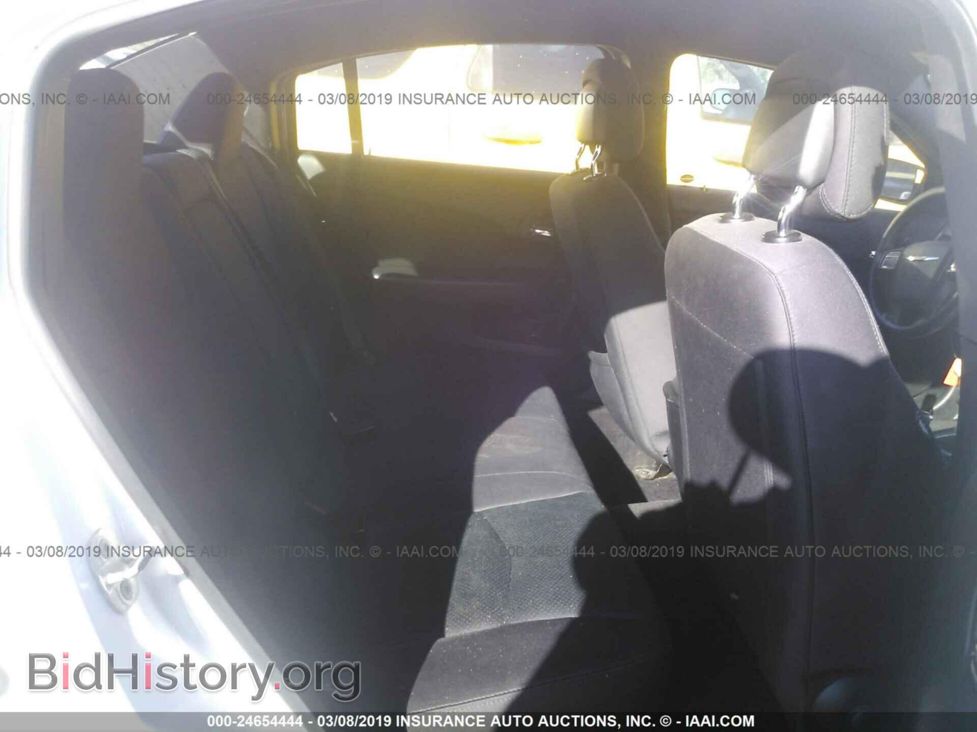 2012 CHRYSLER 200 - VIN: 1C3CCBAB5CN191426 - Фото 8