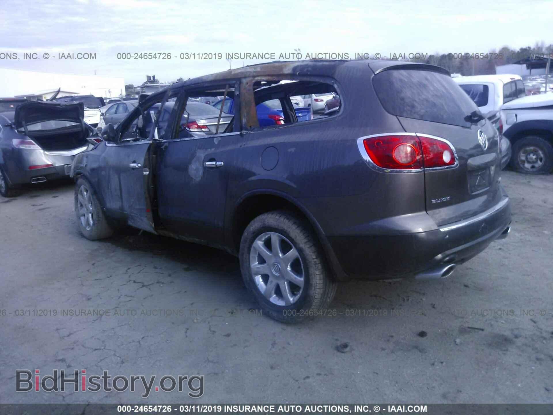 2008 BUICK ENCLAVE - VIN: 5GAEV23728J124211 - Фото 3