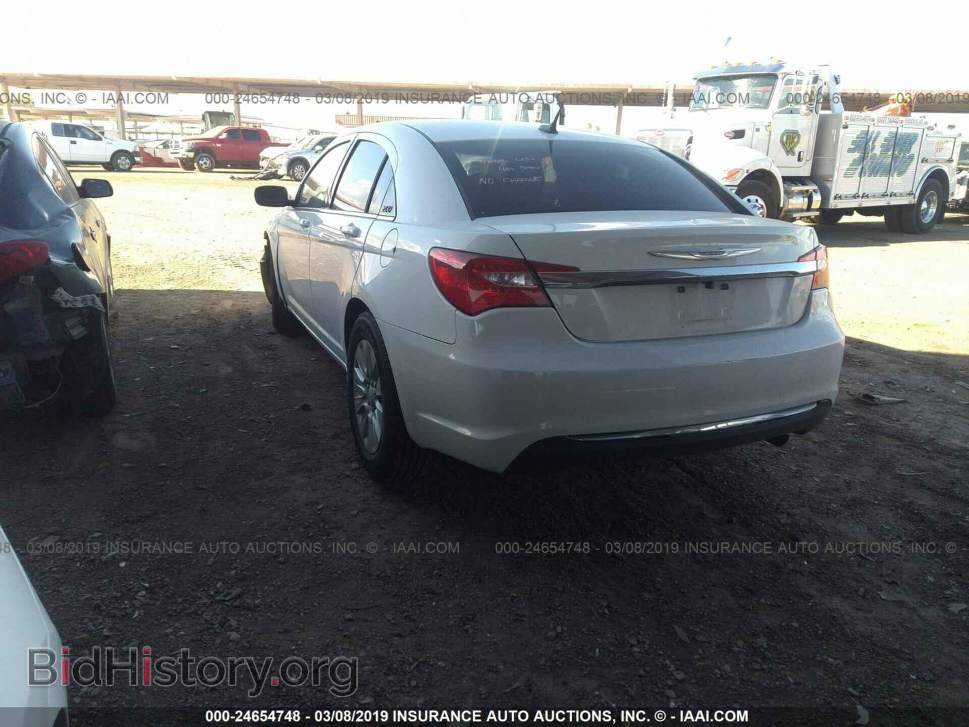 2012 CHRYSLER 200 - VIN: 1C3CCBAB7CN273576 - Фото 3