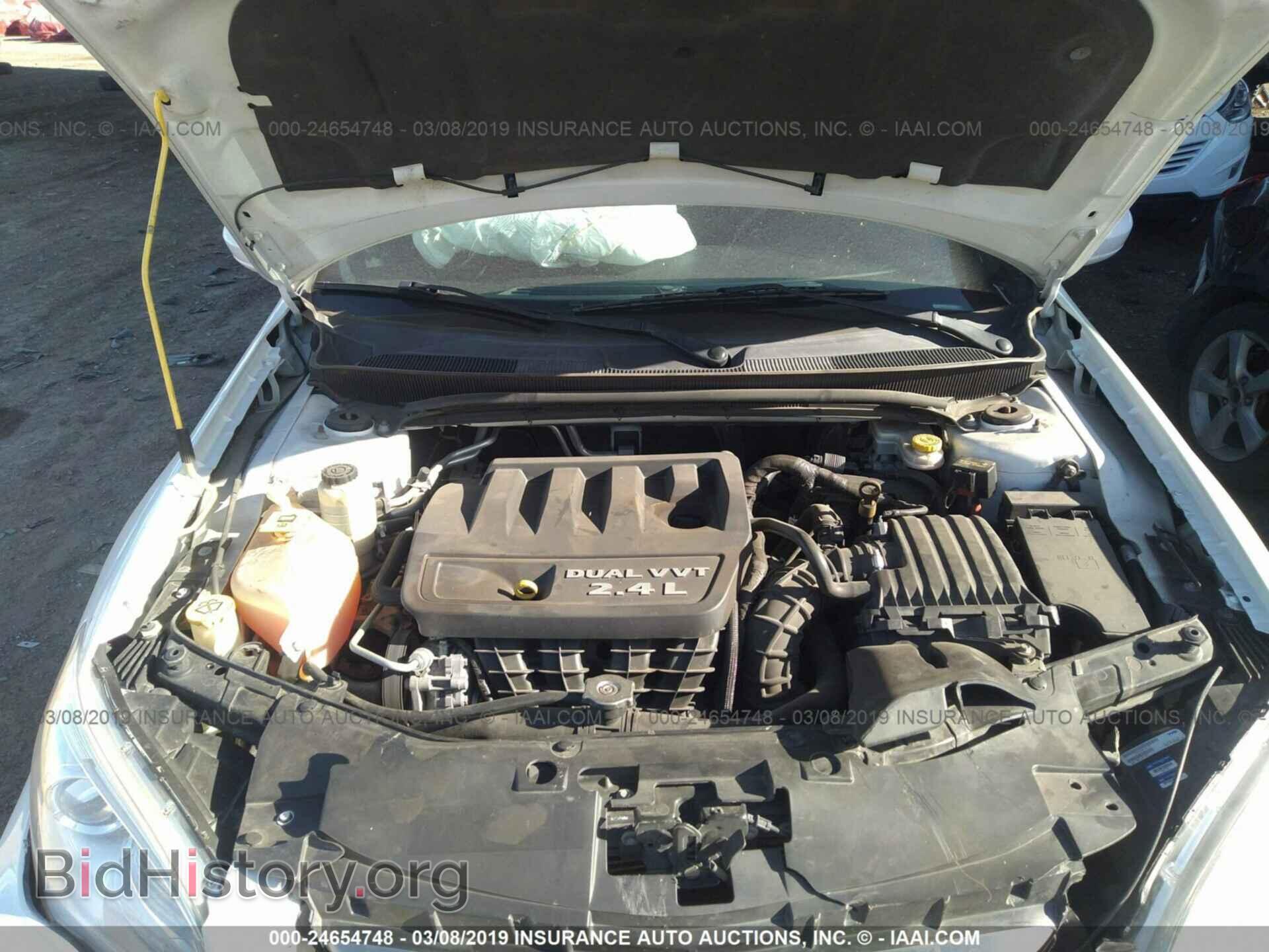 2012 CHRYSLER 200 - VIN: 1C3CCBAB7CN273576 - Фото 10