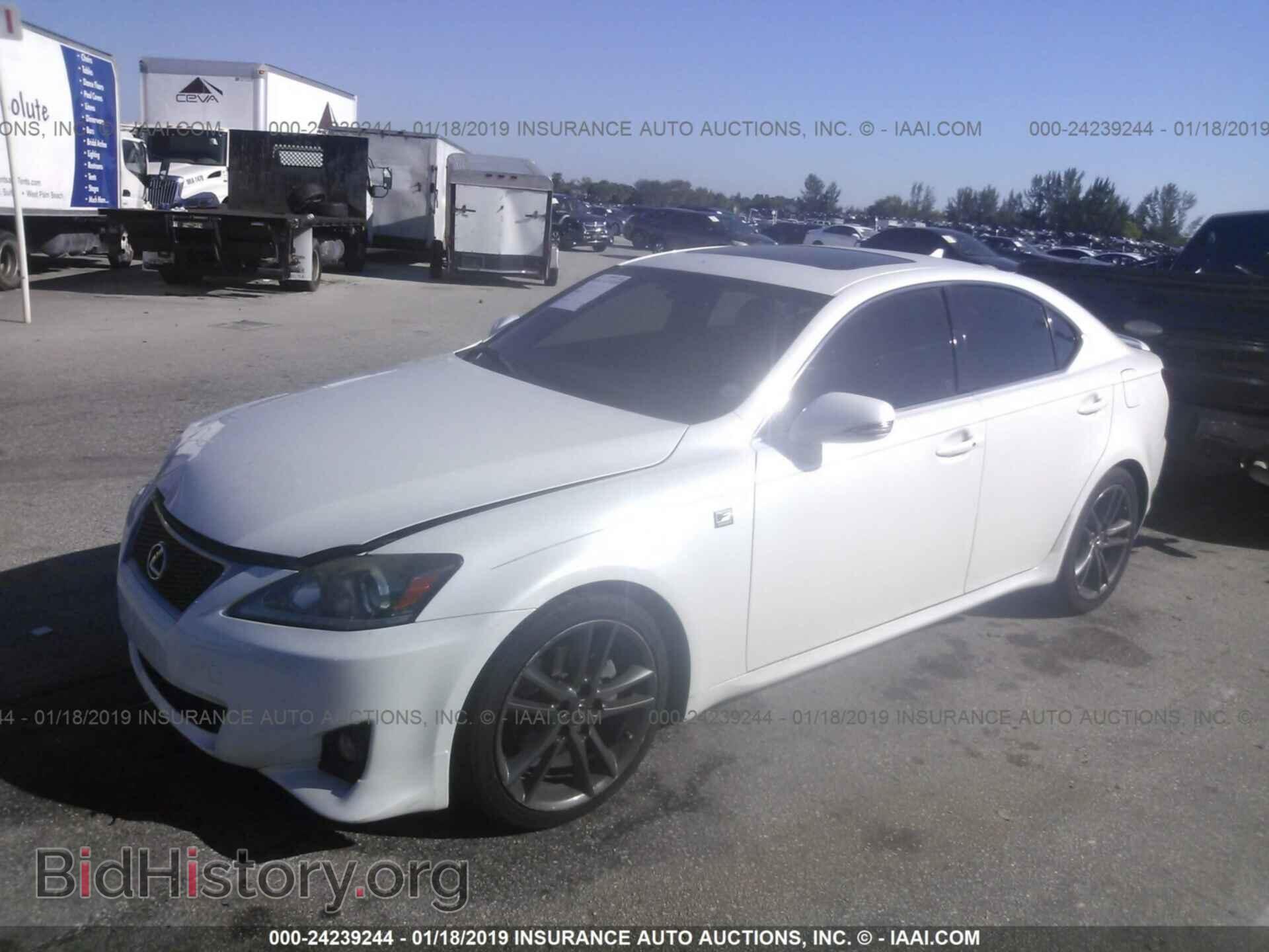 2013 LEXUS IS - VIN: JTHBF5C22D5186830 - Photo 2