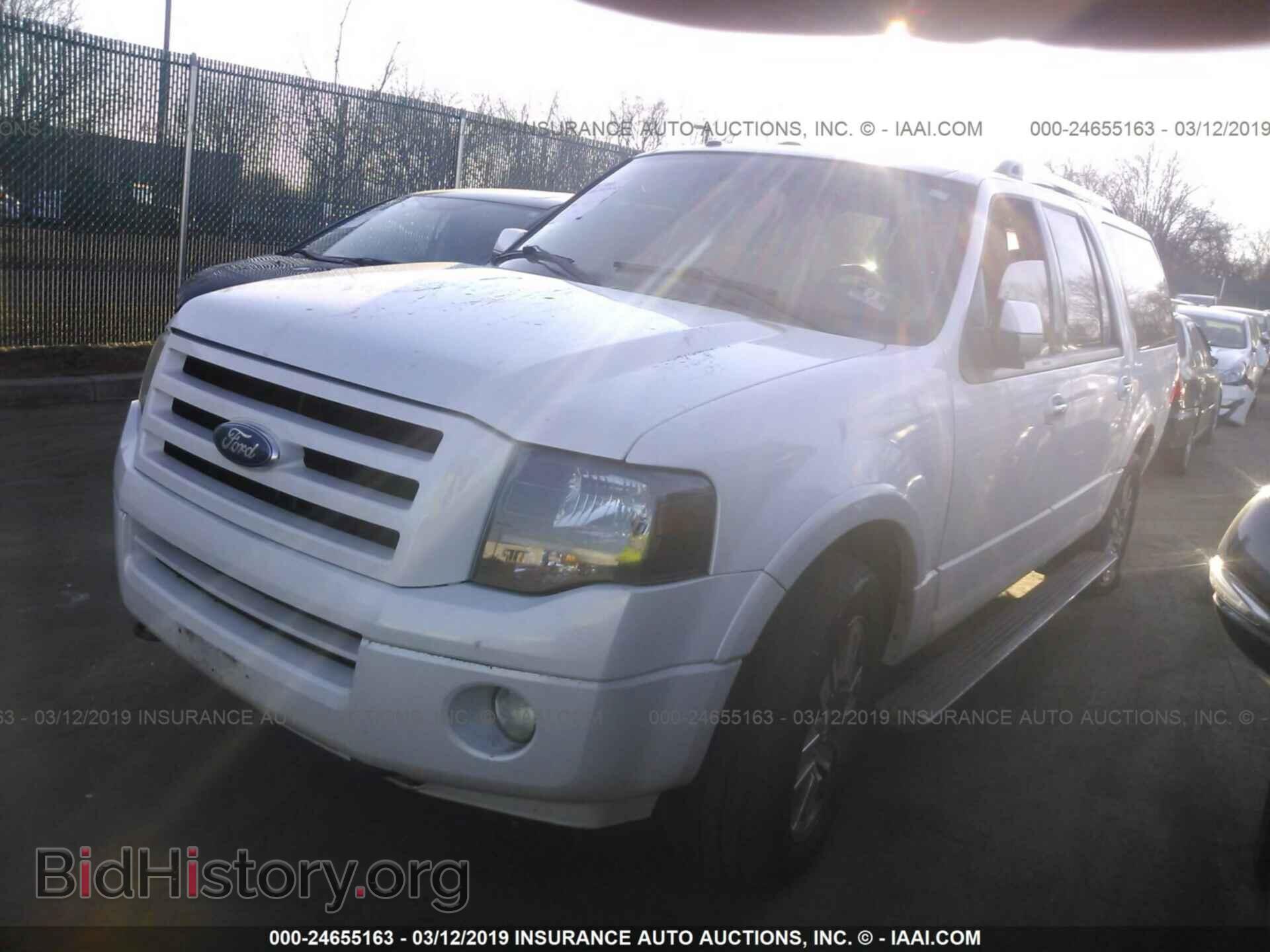 2010 FORD EXPEDITION - VIN: 1FMJK2A50AEA93574 - Фото 2