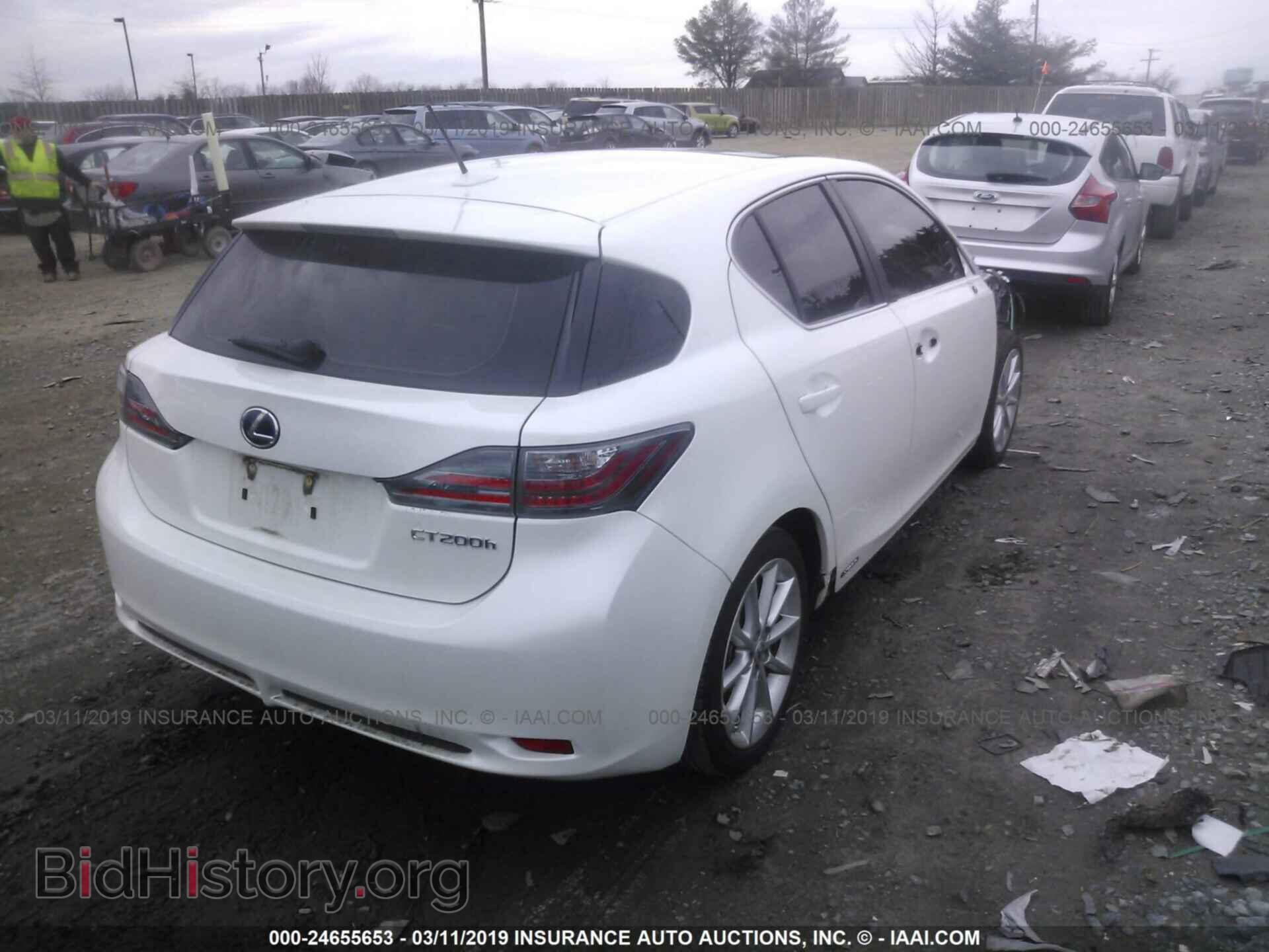 2011 LEXUS CT - VIN: JTHKD5BH7B2010964 - Фото 4
