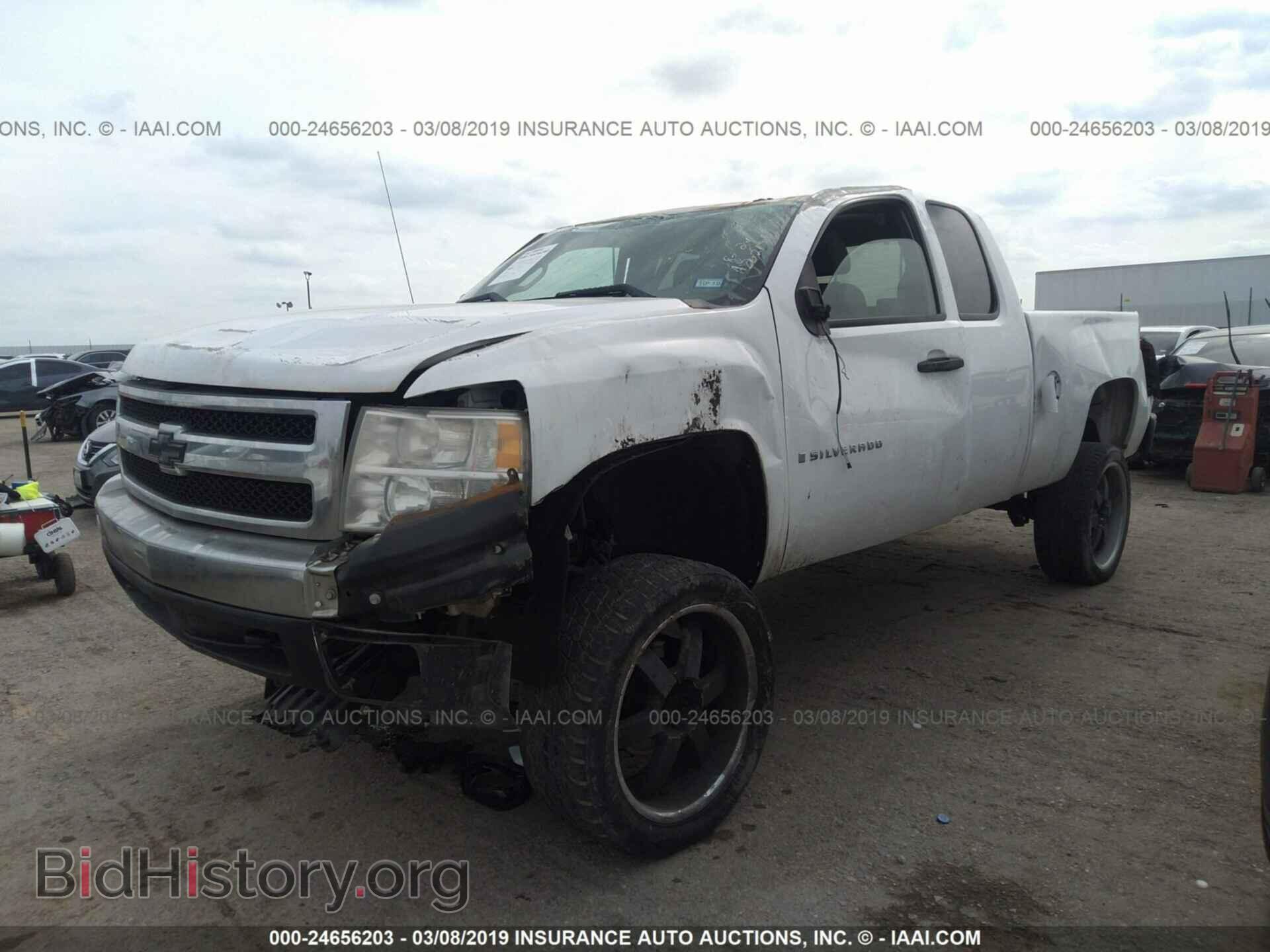 2008 CHEVROLET SILVERADO - VIN: 2GCEC19J681331728 - Фото 2