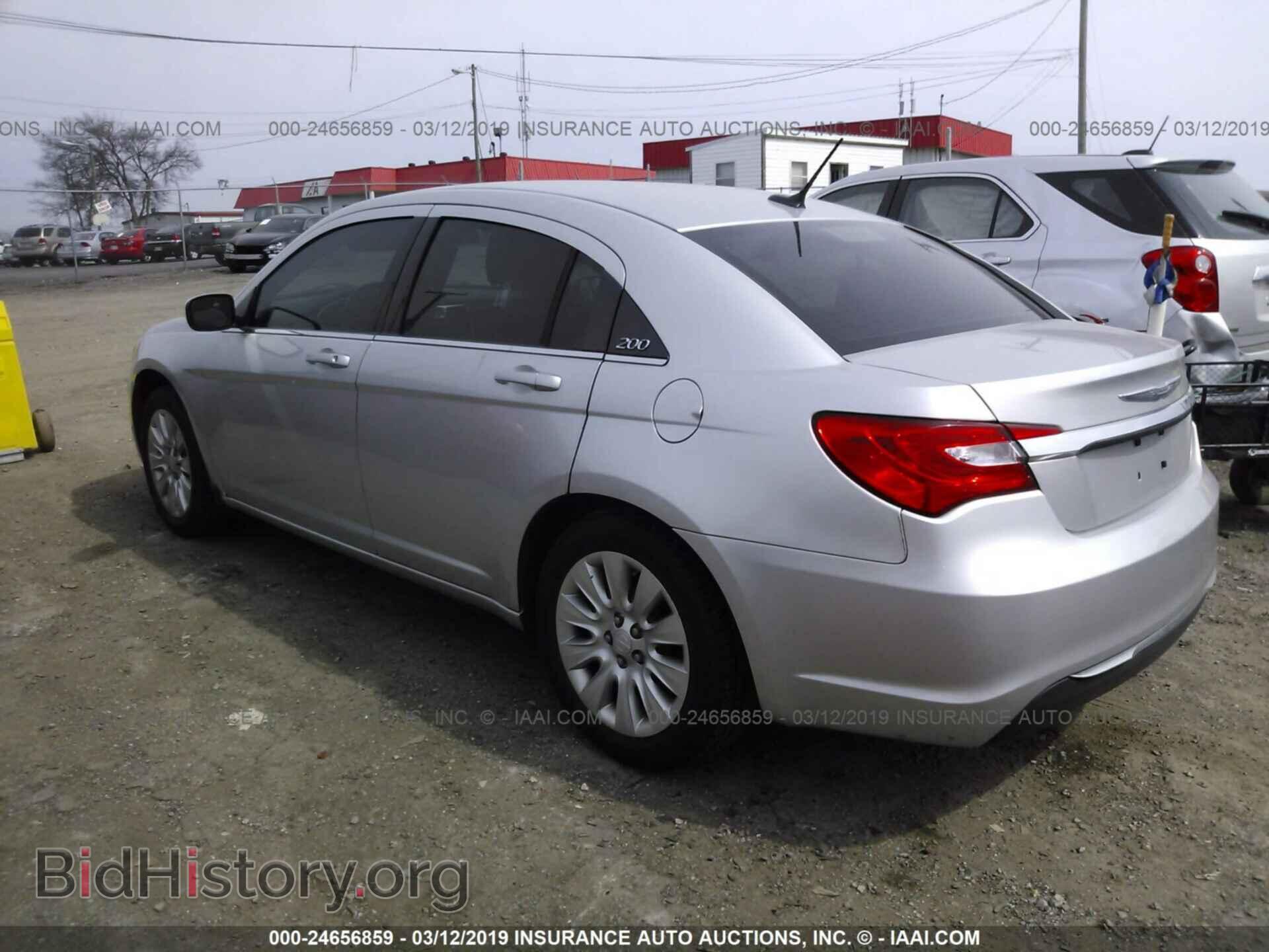 2012 CHRYSLER 200 - VIN: 1C3CCBAB2CN188550 - Фото 3