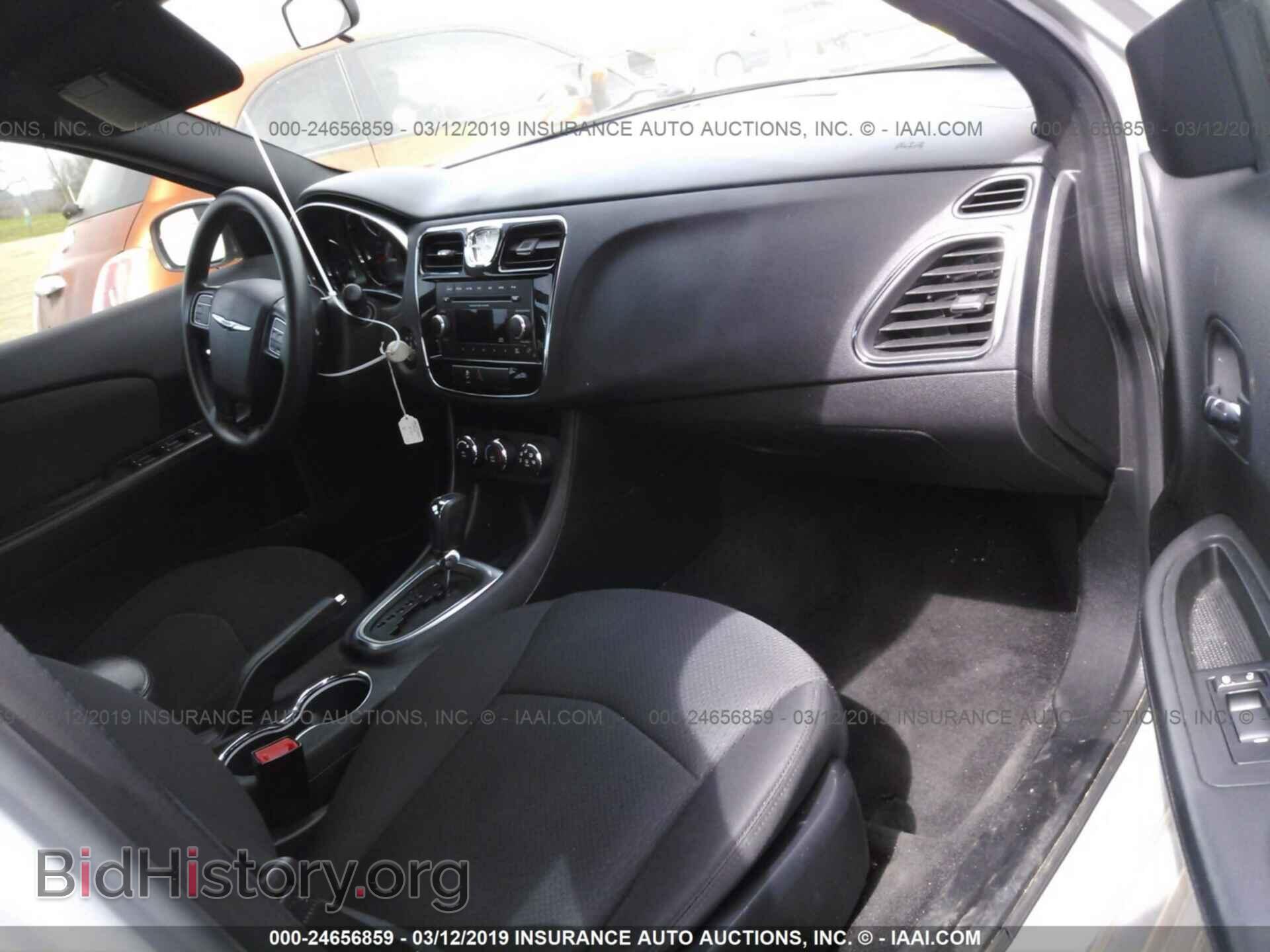 2012 CHRYSLER 200 - VIN: 1C3CCBAB2CN188550 - Фото 5