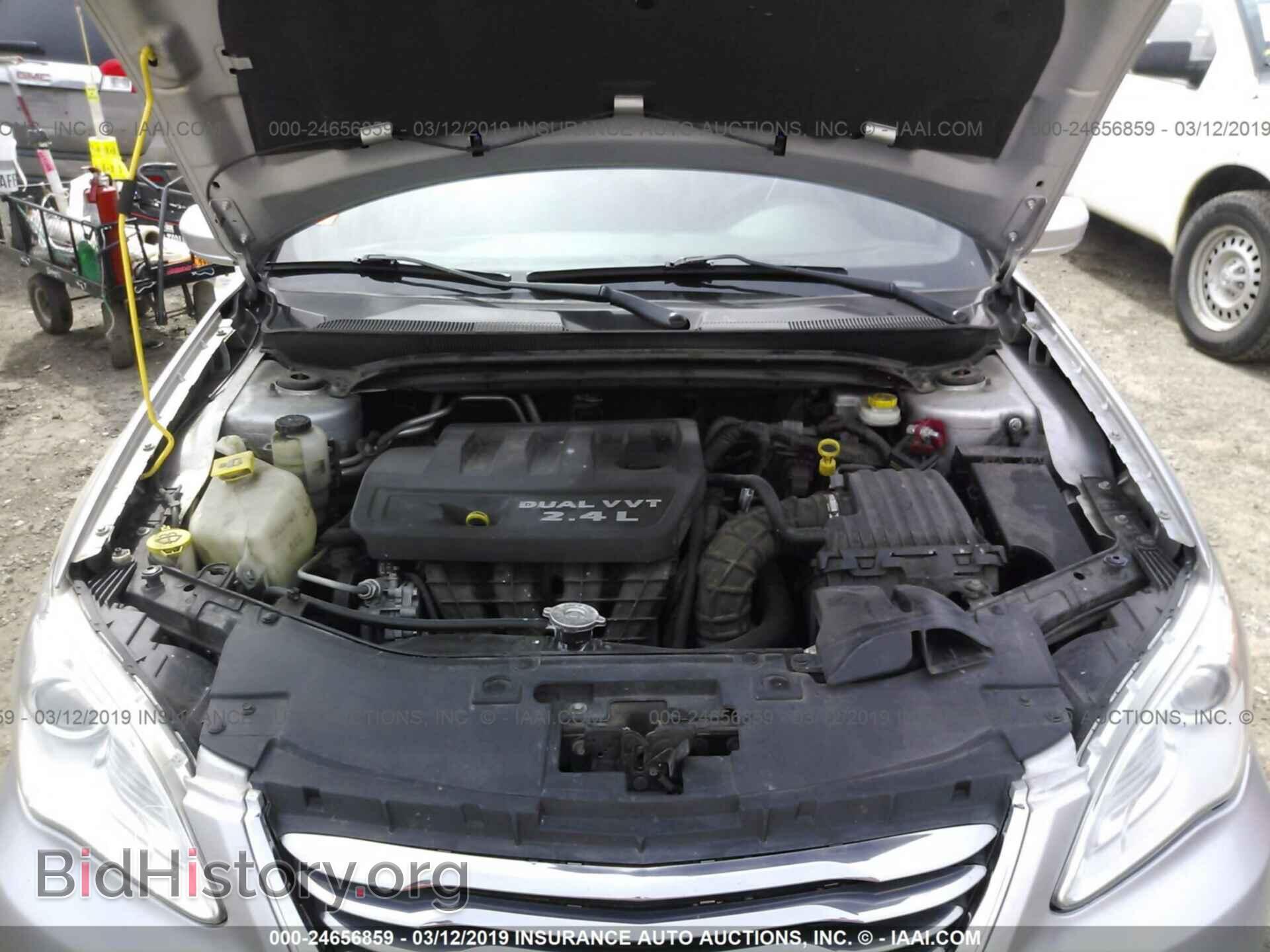 2012 CHRYSLER 200 - VIN: 1C3CCBAB2CN188550 - Фото 10