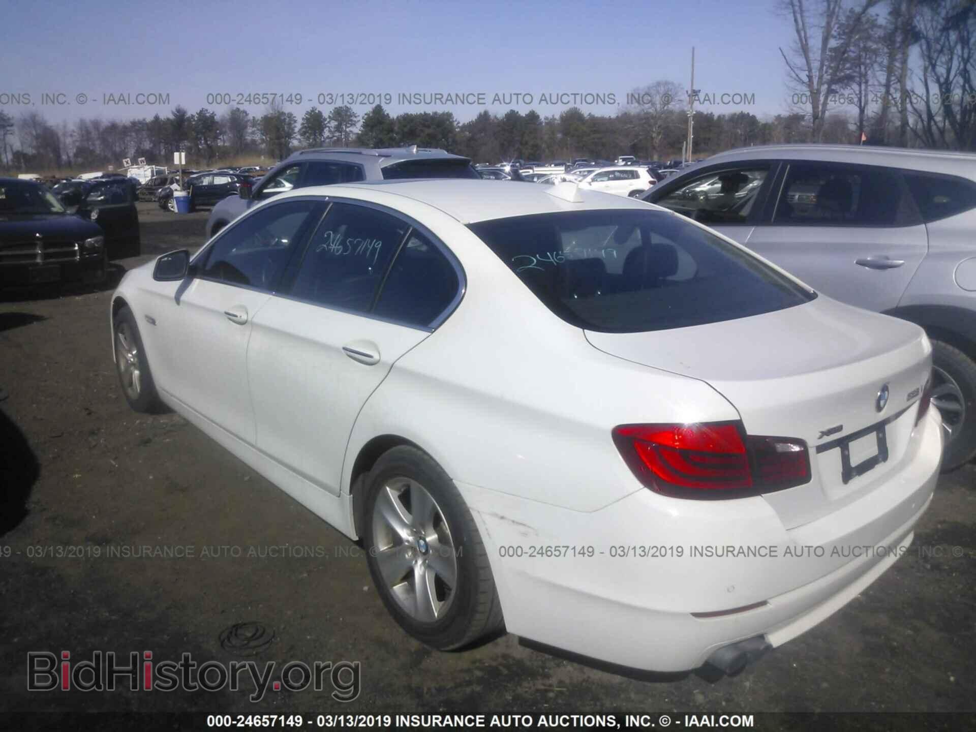2013 BMW 528 - VIN: WBAXH5C55DD112901 - Фото 3