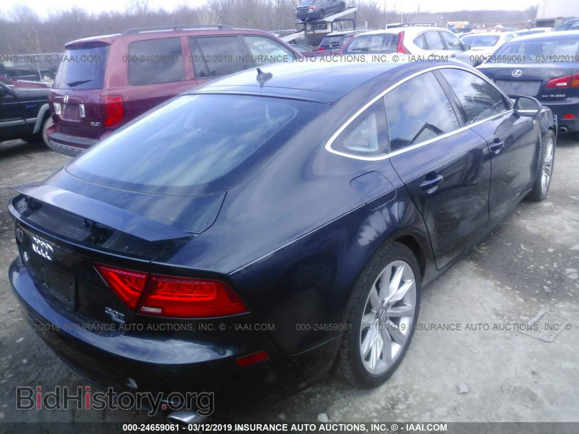 2012 AUDI A7 - VIN: WAUYGAFC1CN052117 - Фото 4