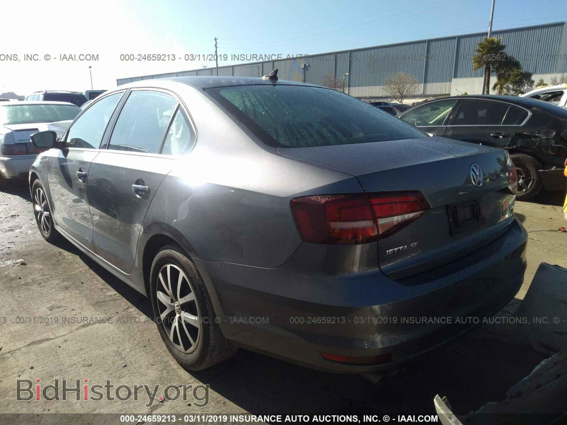 2017 VOLKSWAGEN JETTA - VIN: 3VWDB7AJ0HM324955 - Фото 3