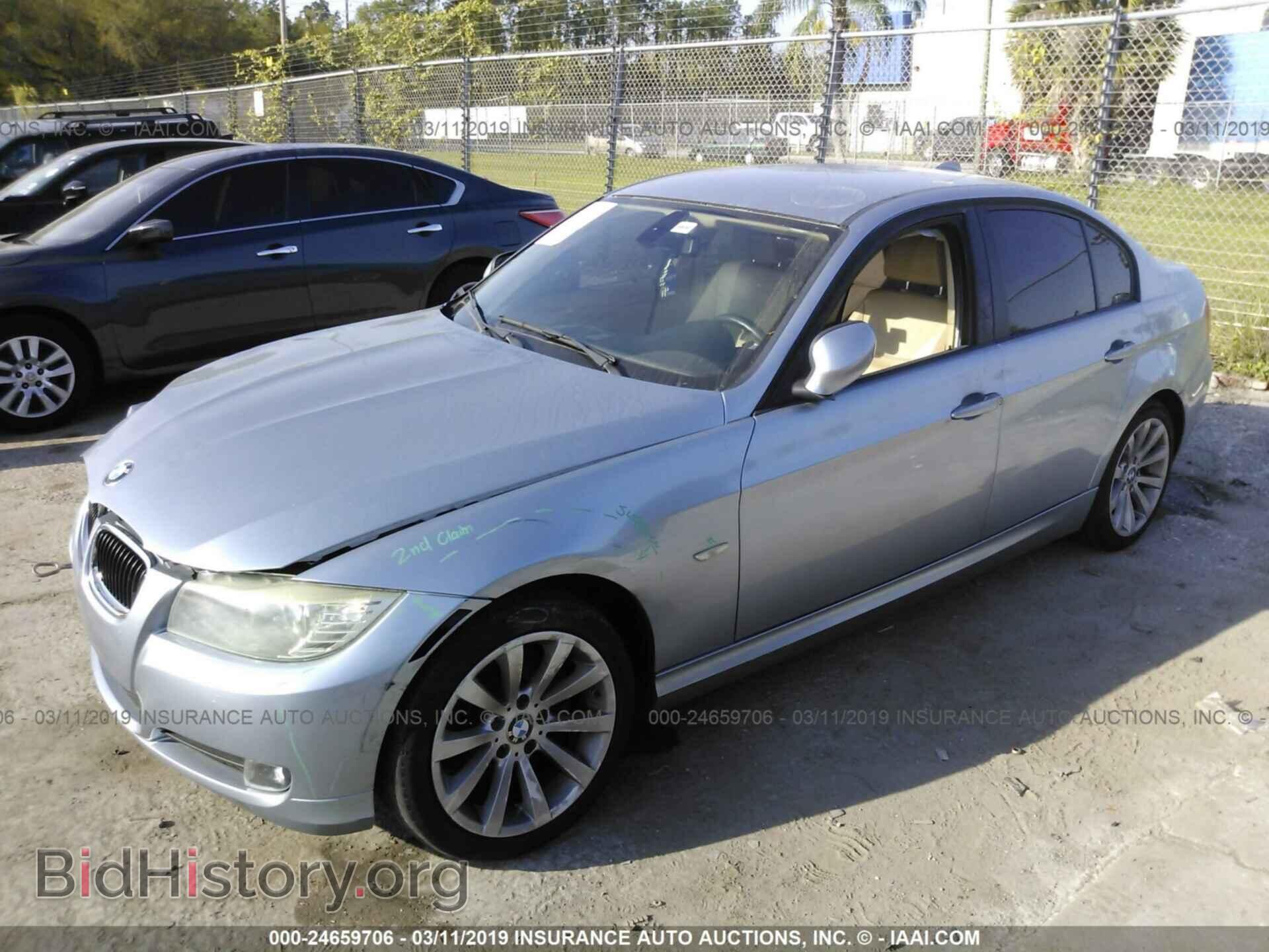 2011 BMW 328 - VIN: WBAPH7C53BE681068 - Фото 2