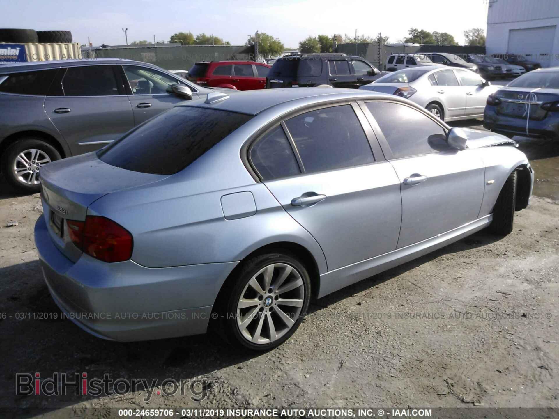 2011 BMW 328 - VIN: WBAPH7C53BE681068 - Фото 4